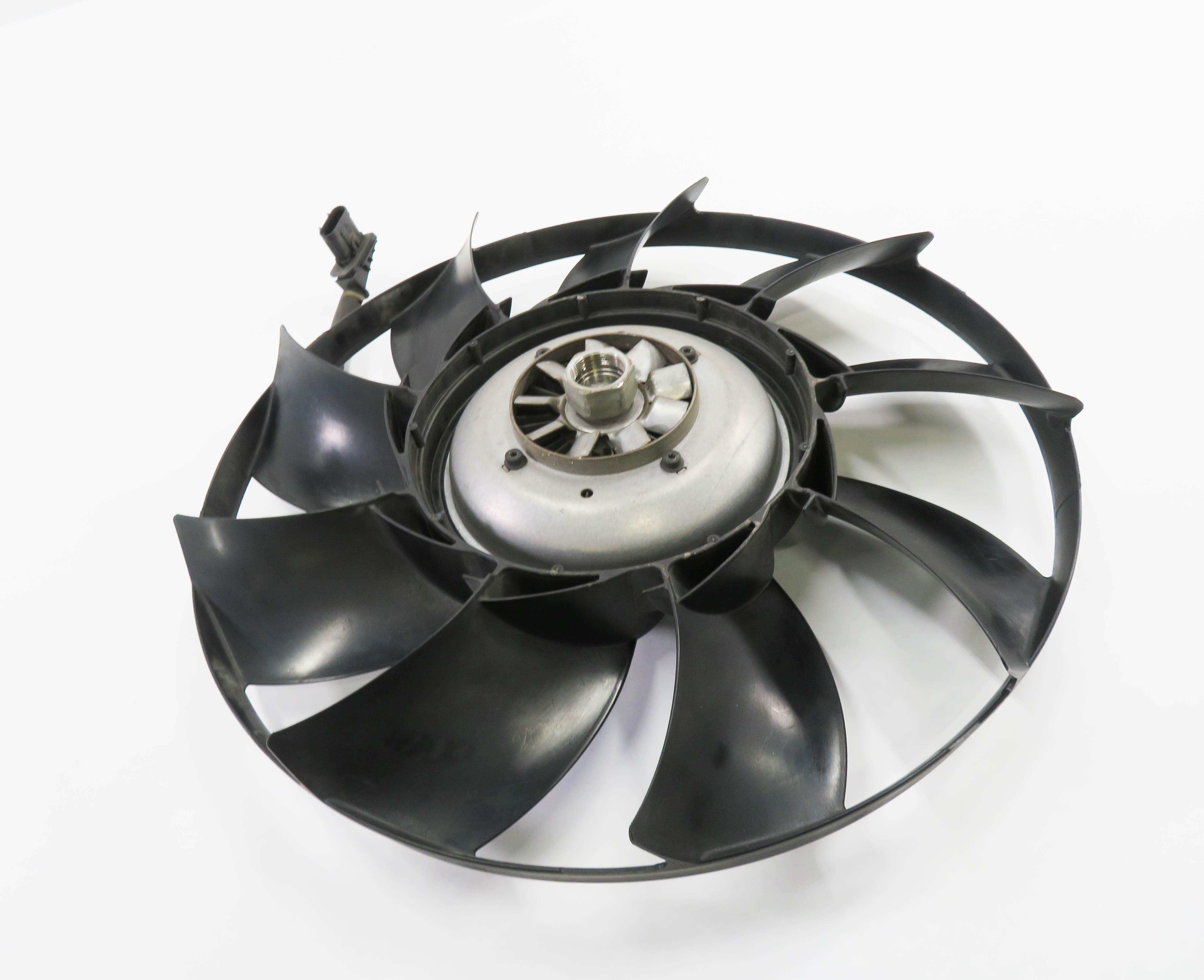 2010-2013 LR4 / RANGE ROVER SPORT (L320) 5.0L NON SC COOLING FAN BLADE w/ CLUTCH — exact item pictured
