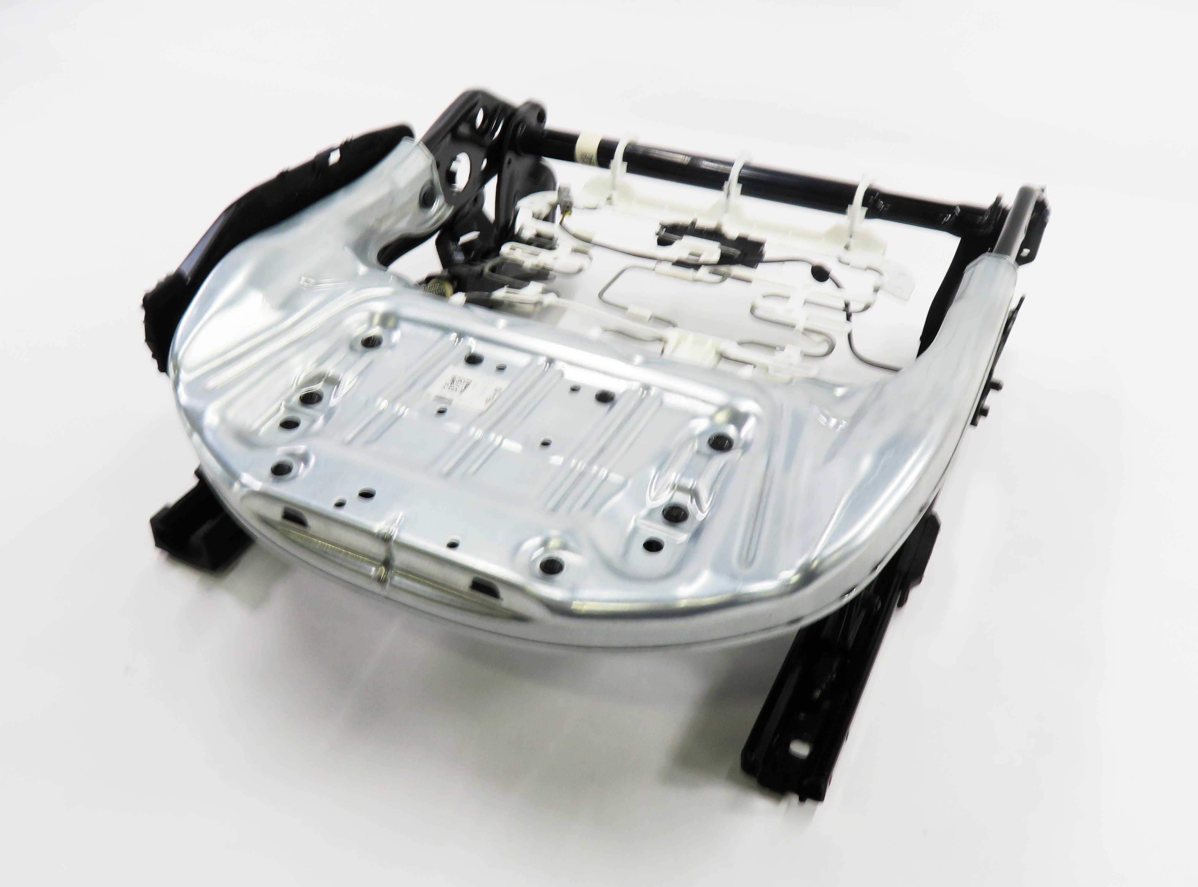 2016 BMW X1 (F48) RIGHT FRONT PASSENGER SEAT TRACK w/ MOTORS — exact item pictured