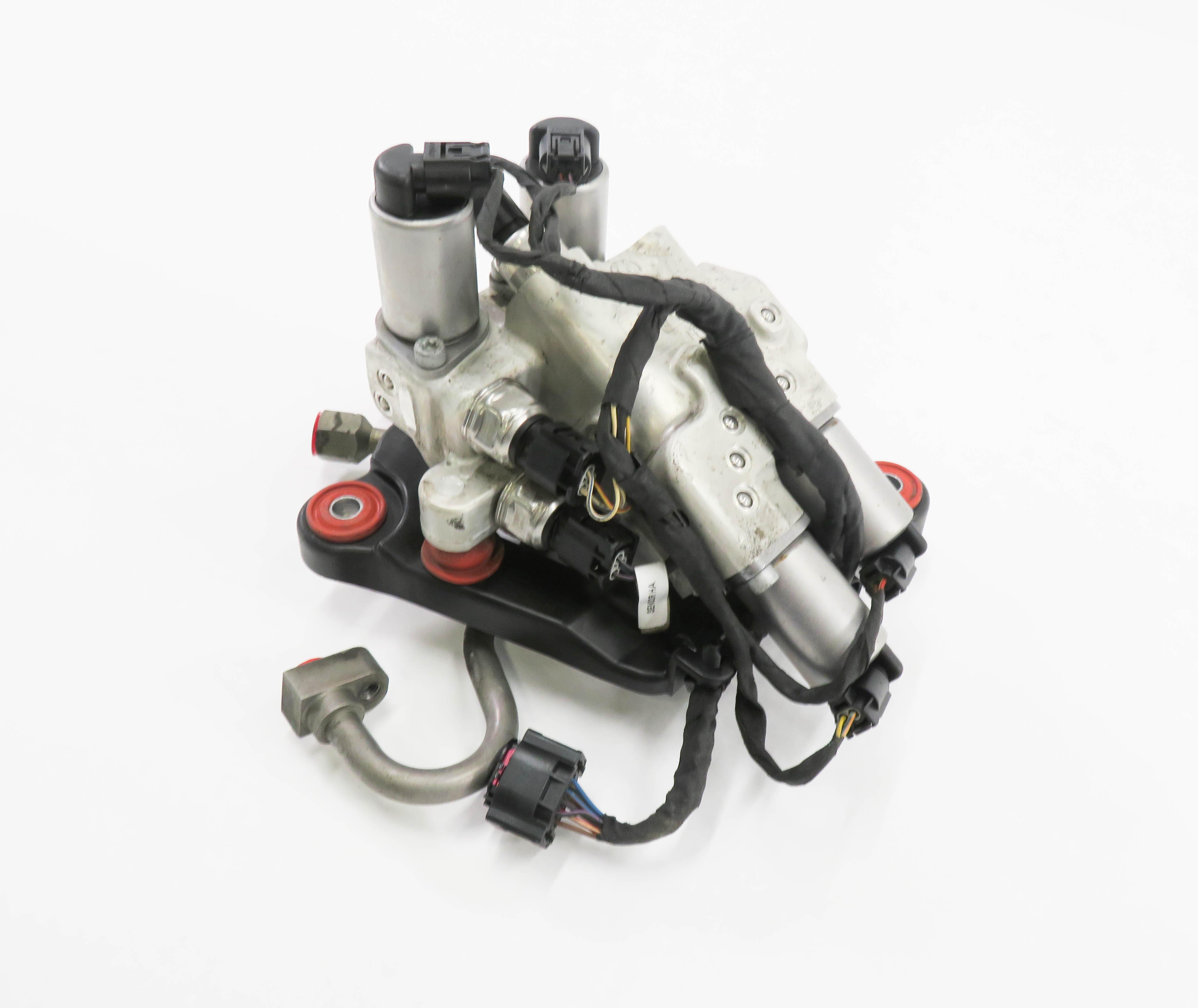 2009 BMW 750i (F01) 4.4L TWIN TURBO ENGINE - DYNAMIC DRIVE HYDRAULIC VALVE BLOCK — exact item pictured