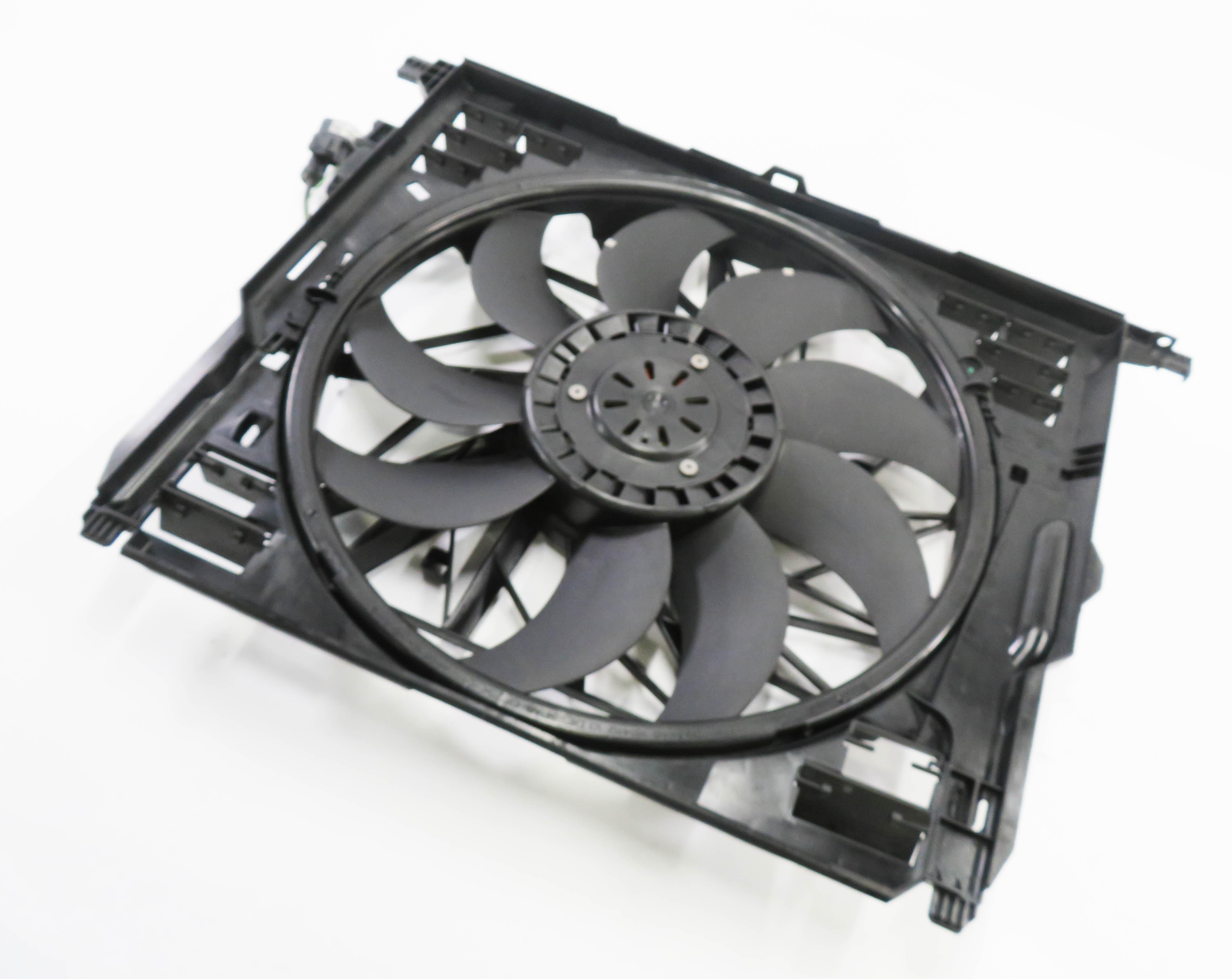 2010-2018 BMW 550i 550iGT 650i 750i B7 (F01 F06 F10) 850w RADIATOR COOLING FAN — exact item pictured