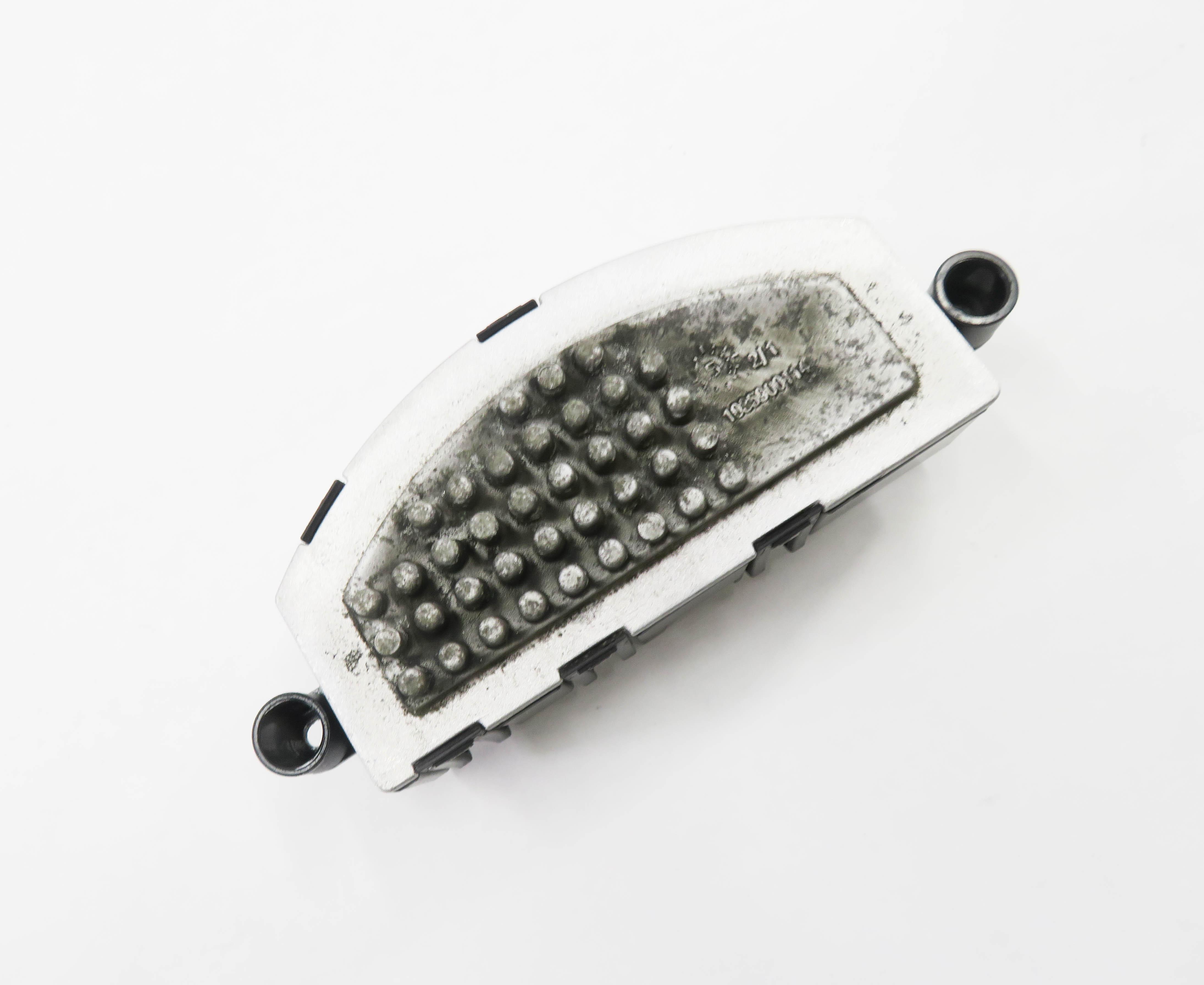 2016 AUDI Q5 (B8 8R) FRONT HEATER A/C BLOWER FAN MOTOR SPEED RESISTOR — exact item pictured