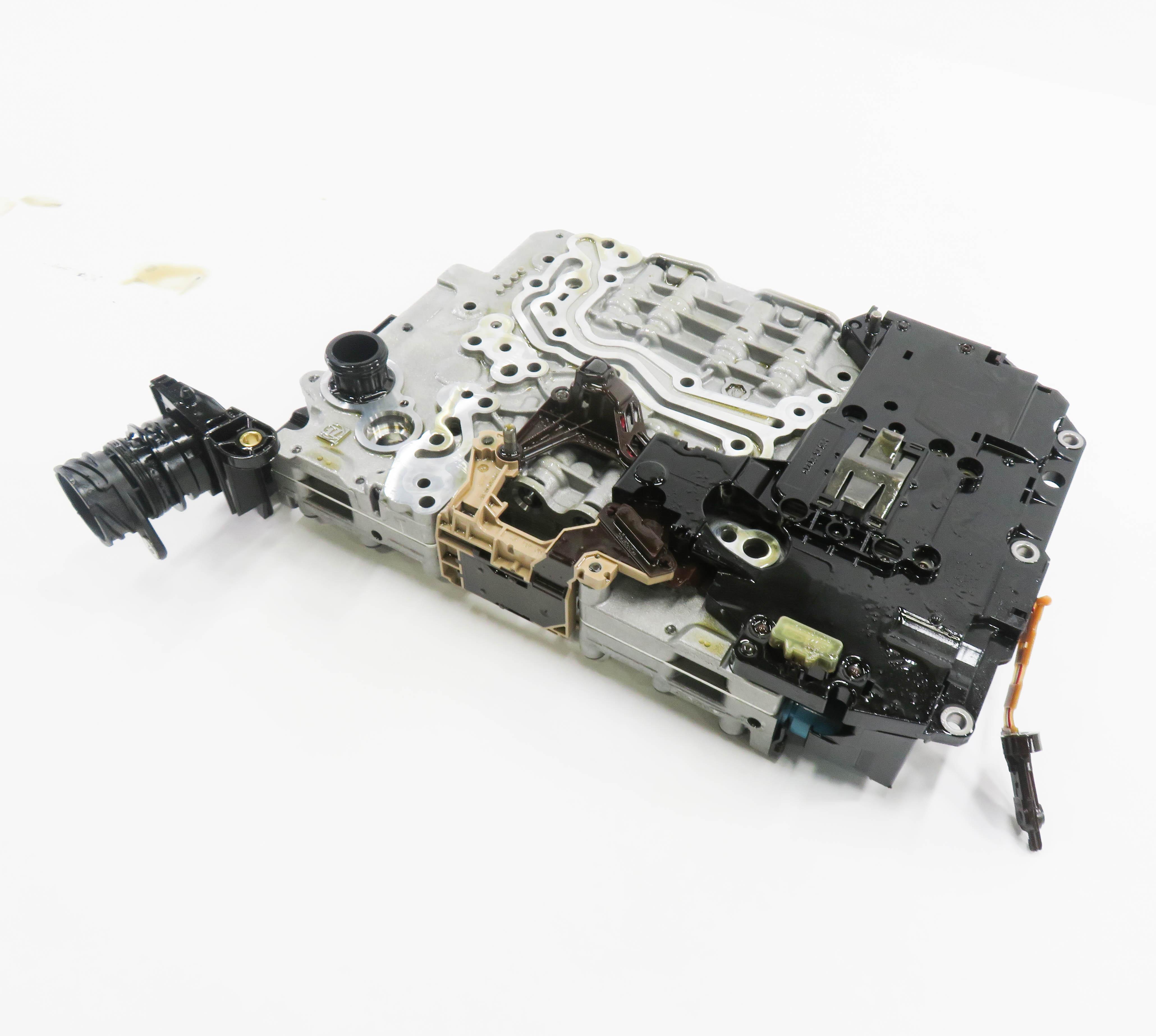 2015-2017 AUDI A4 A5 (B8 8K 8T) 2.0T QCT AWD AUTOMATIC TRANSMISSION VALVE BODY — exact item pictured