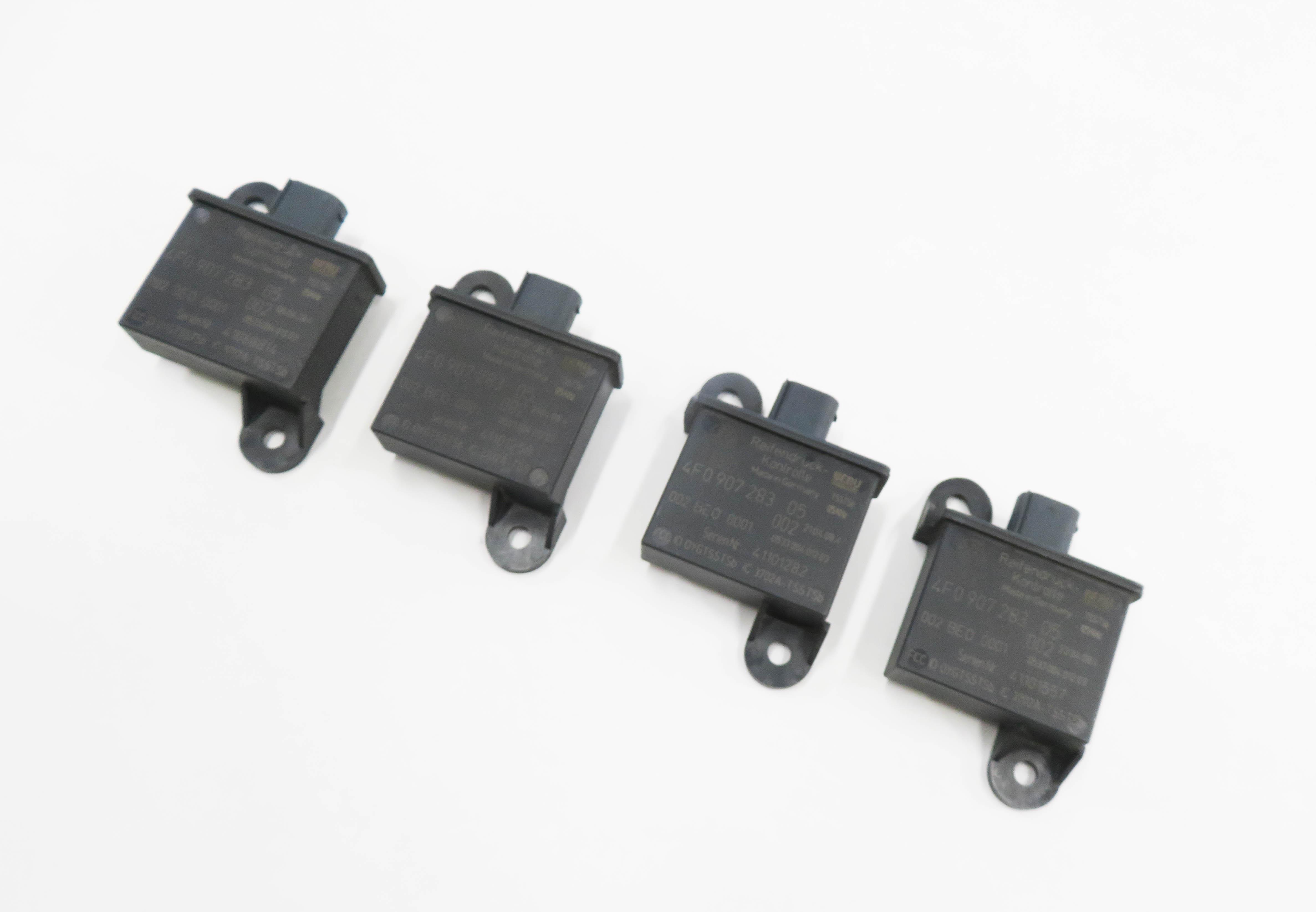 2008 PORSCHE CAYENNE (957) TPMS TIRE AIR PRESSURE SENSOR TRIGGER MODULE SET-4 — exact item pictured