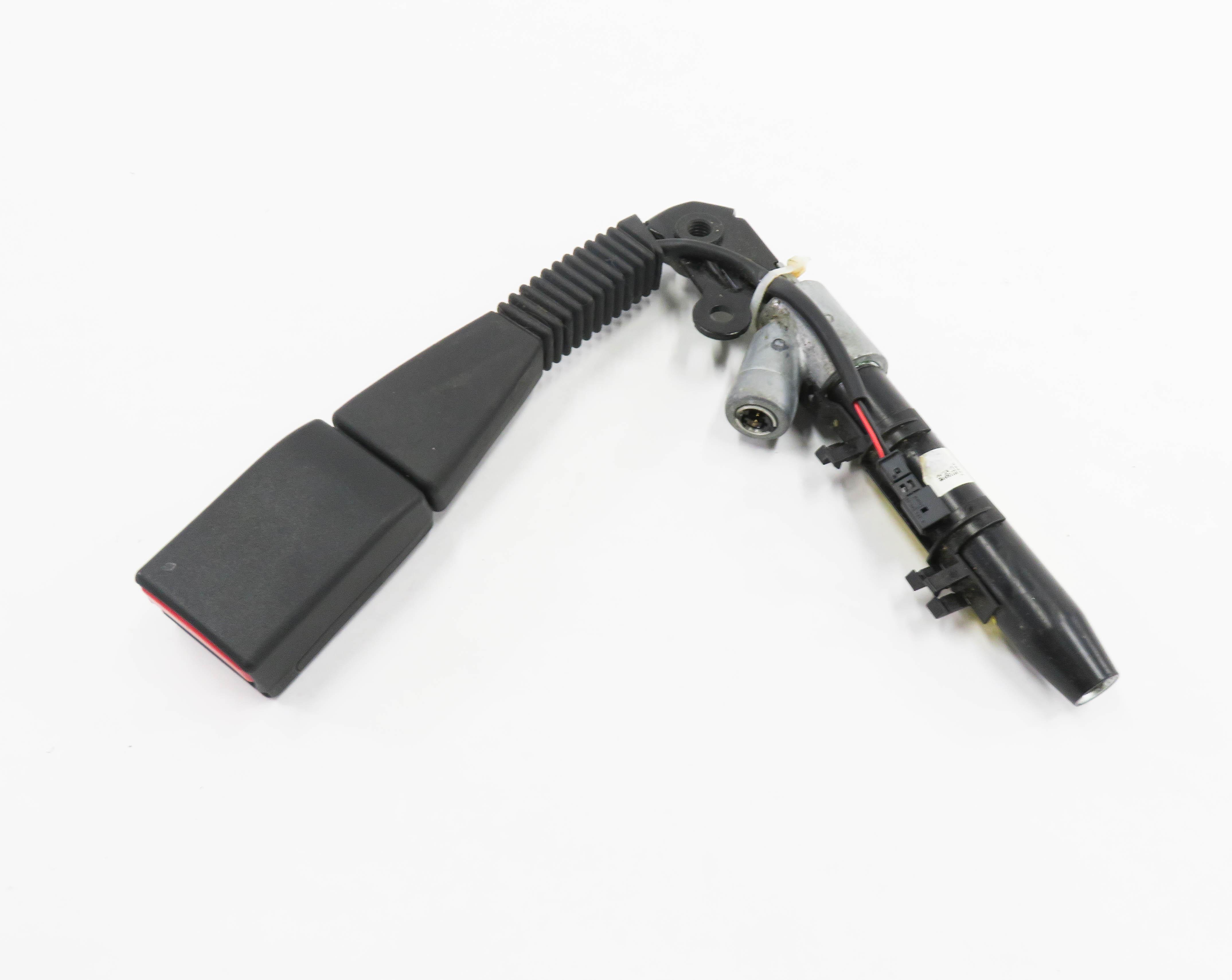 07-14 BMW X5 X5M X6 X6M (E70 E71) RIGHT FRONT PASSENGER SEATBELT BUCKLE RECEIVER — exact item pictured