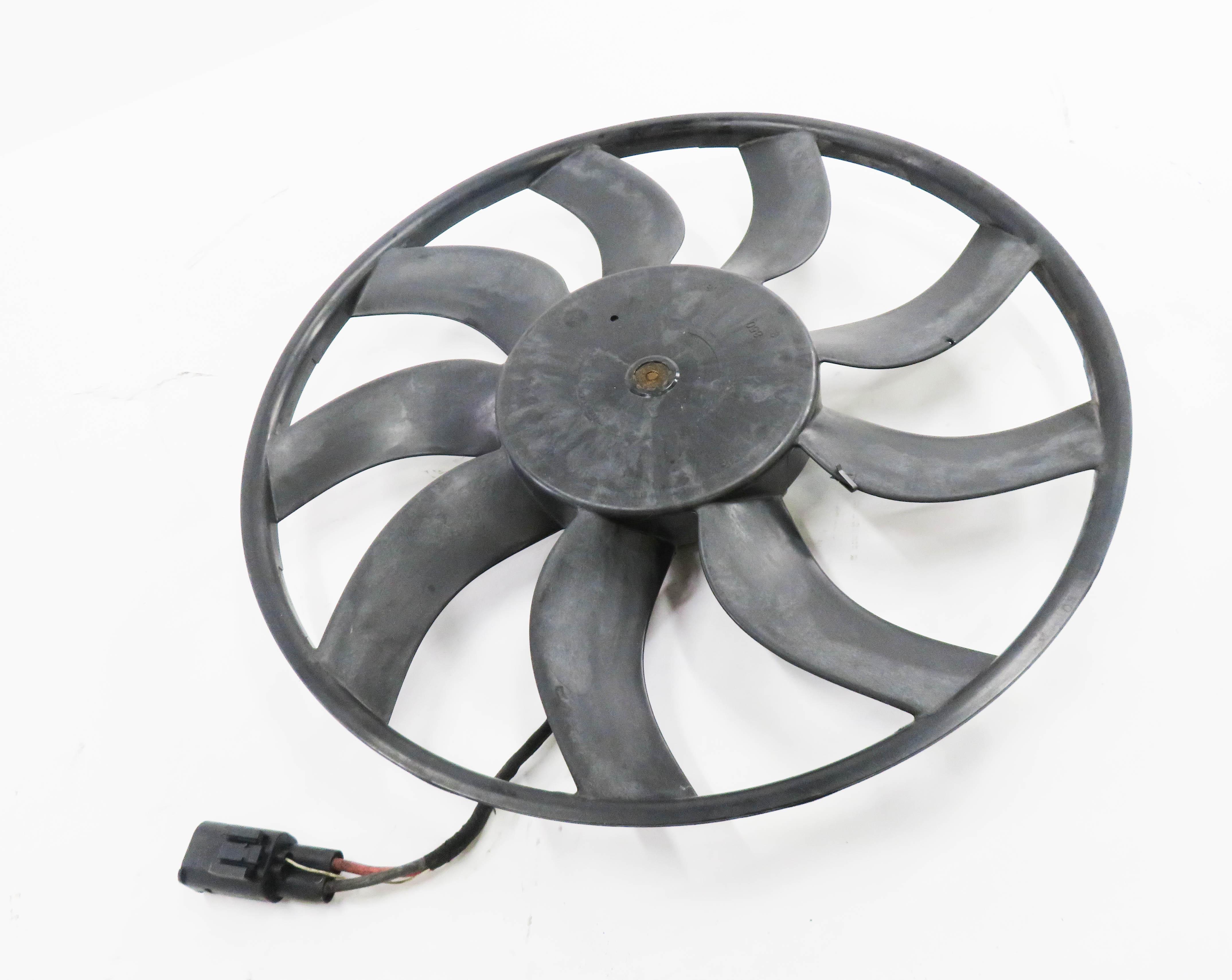 2009-2014 BMW X5 X6 (E70 E71) 3.0L N55 TURBO / 3.0L DIESEL COOLING FAN 850 WATT — exact item pictured