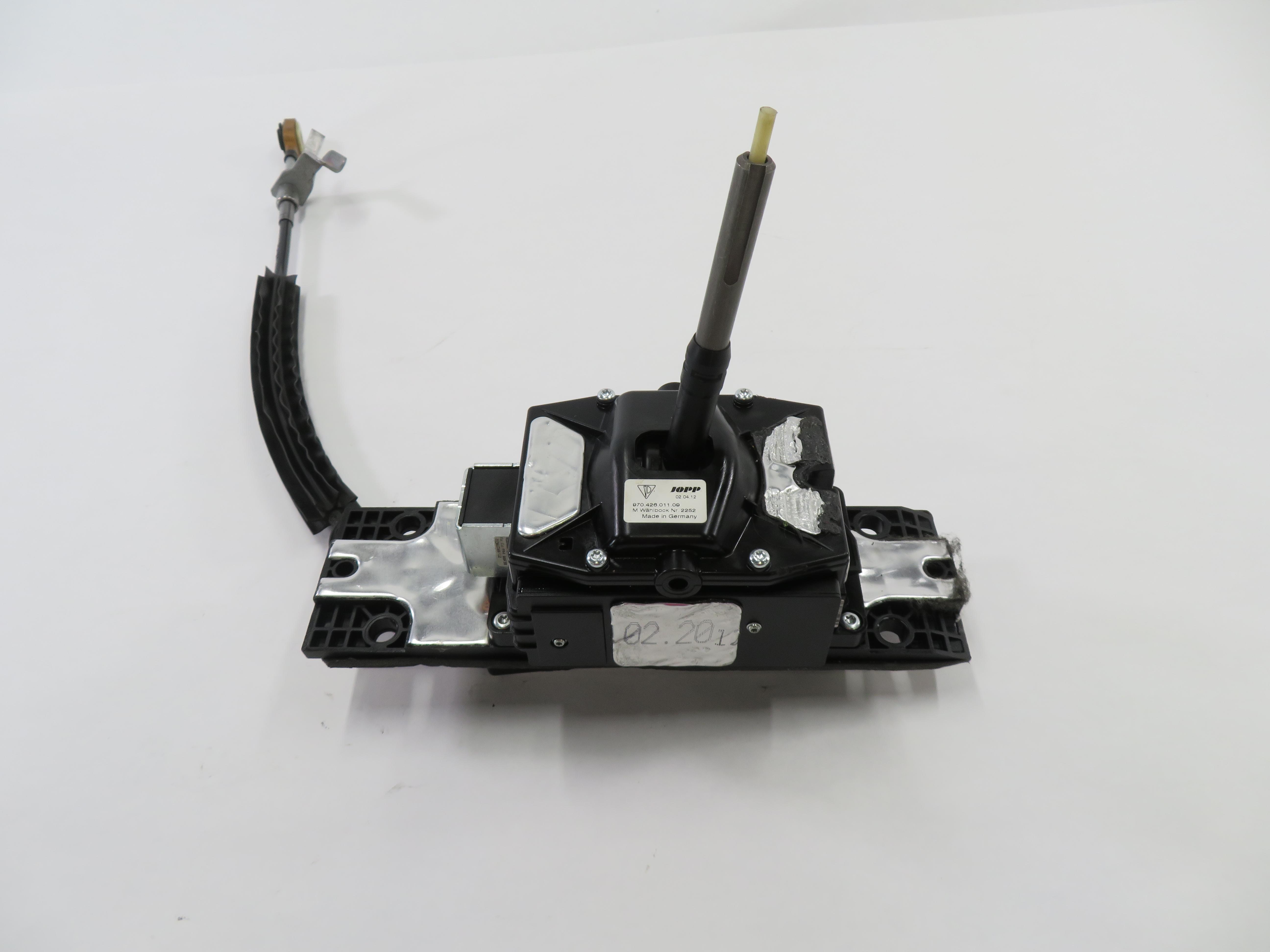 2012-2013 PORSCHE PANAMERA (970 G1) HYBRID - A/T TRANSMISSION GEAR SHIFTER BOX — exact item pictured