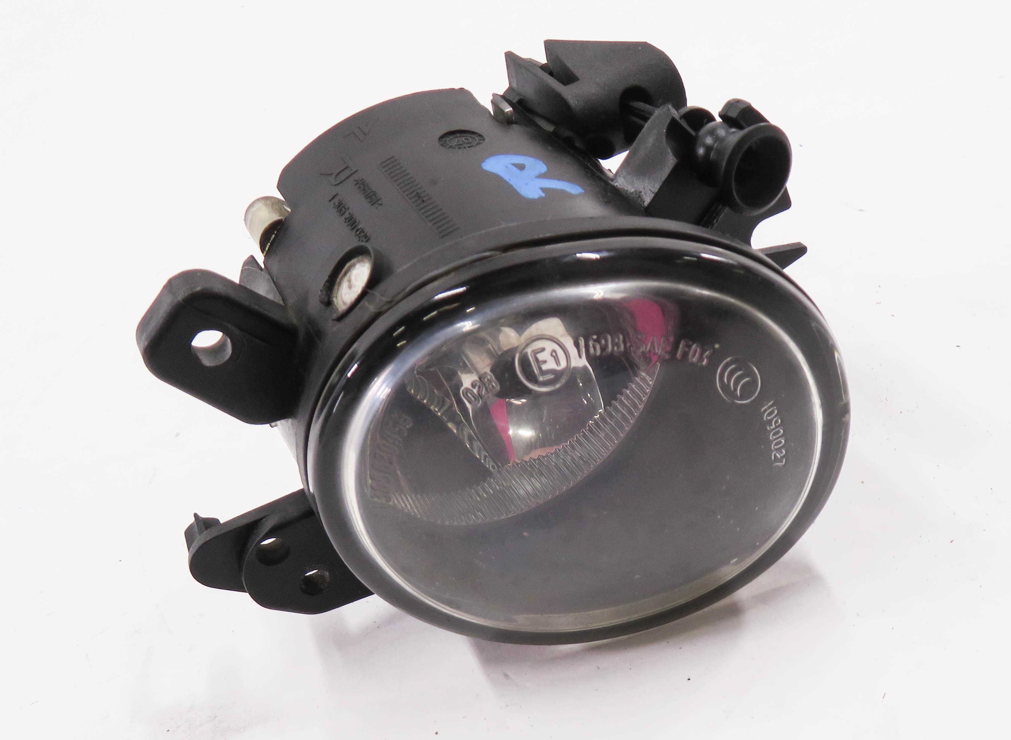 2006-2013 MERCEDES C300 C350 GL320 GL450 GL550 ML320 ML350 - RIGHT FOGLIGHT LAMP — exact item pictured