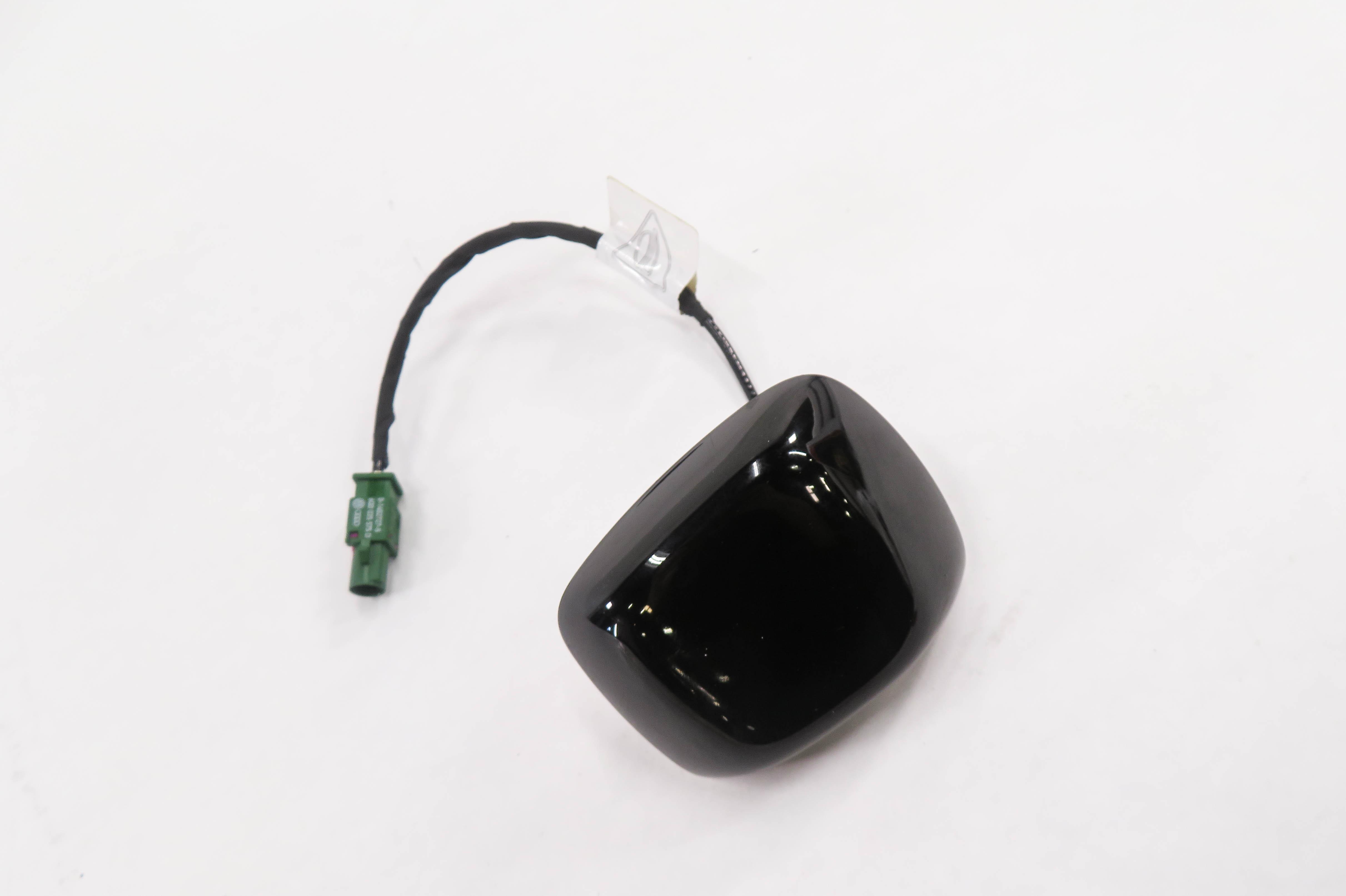 2010-2018 PORSCHE CAYENNE PANAMERA (958 970) RADIO STEREO ANTENNA (BLACK A1) — exact item pictured