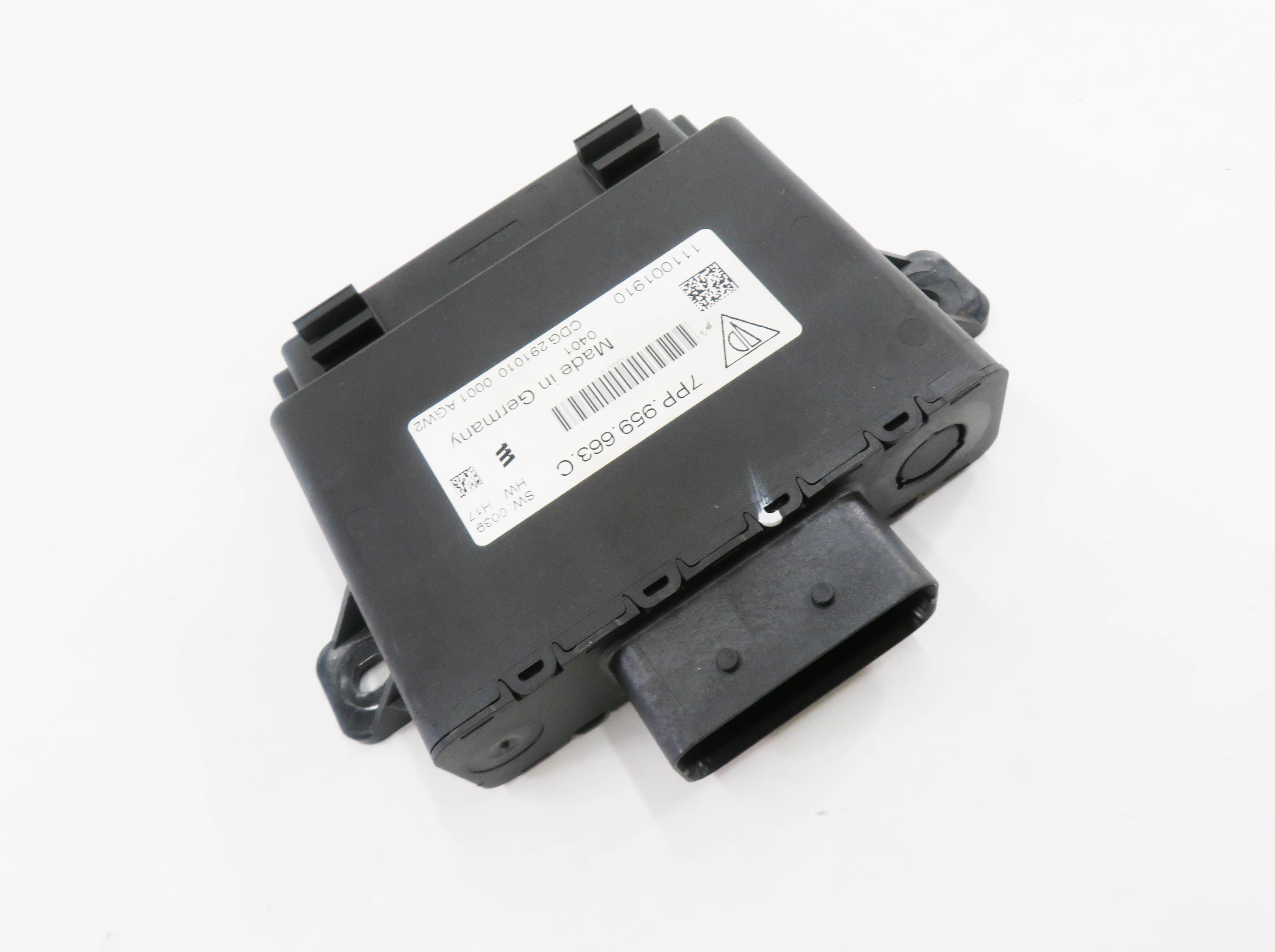 2011 PORSCHE CAYENNE (958) VOLTAGE CONVERTER CONTROL MODULE — exact item pictured