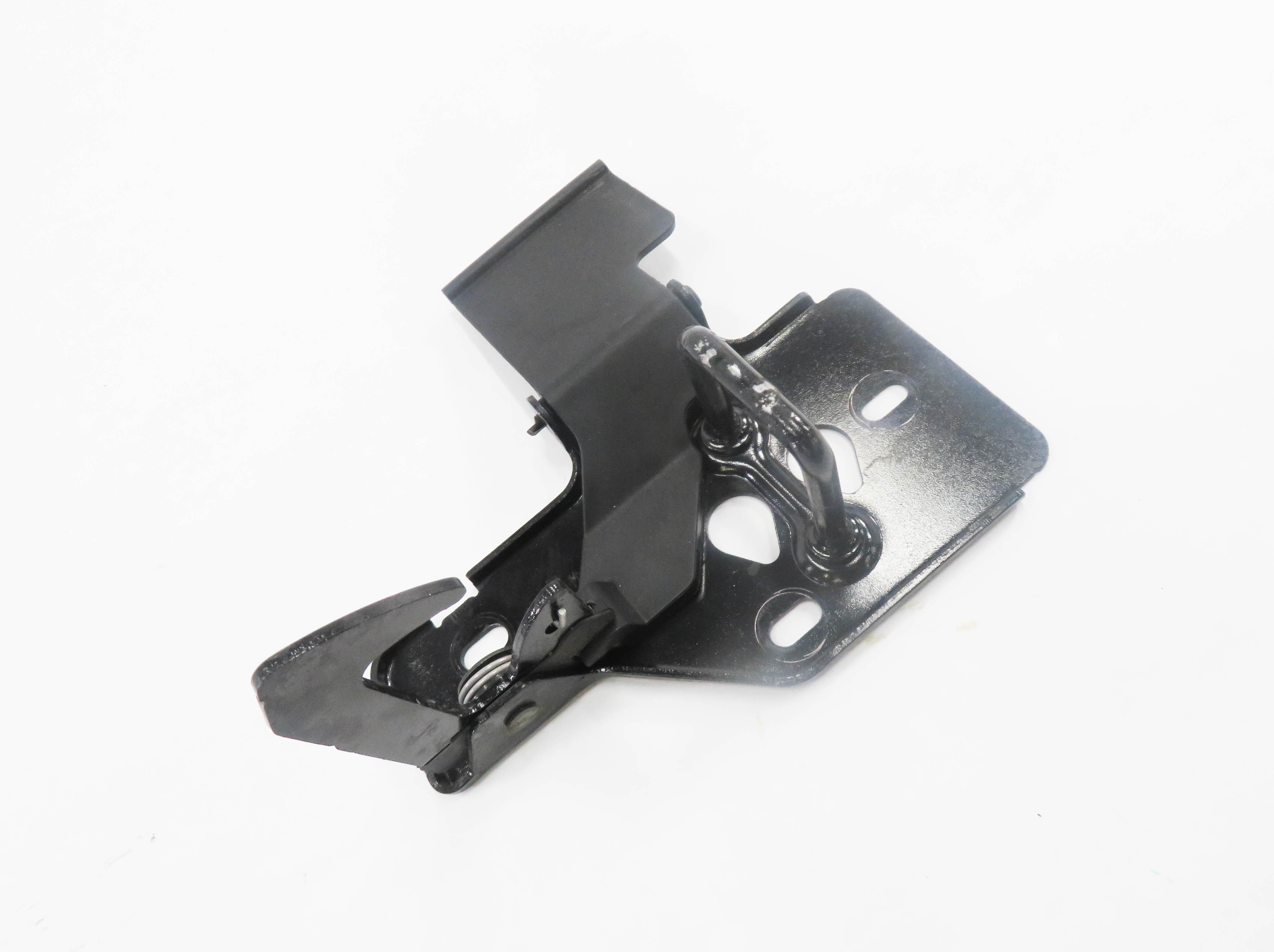 2011 PORSCHE CAYENNE (958) FRONT HOOD SAFETY LATCH CATCH HOOK RELEASE LEVER — exact item pictured