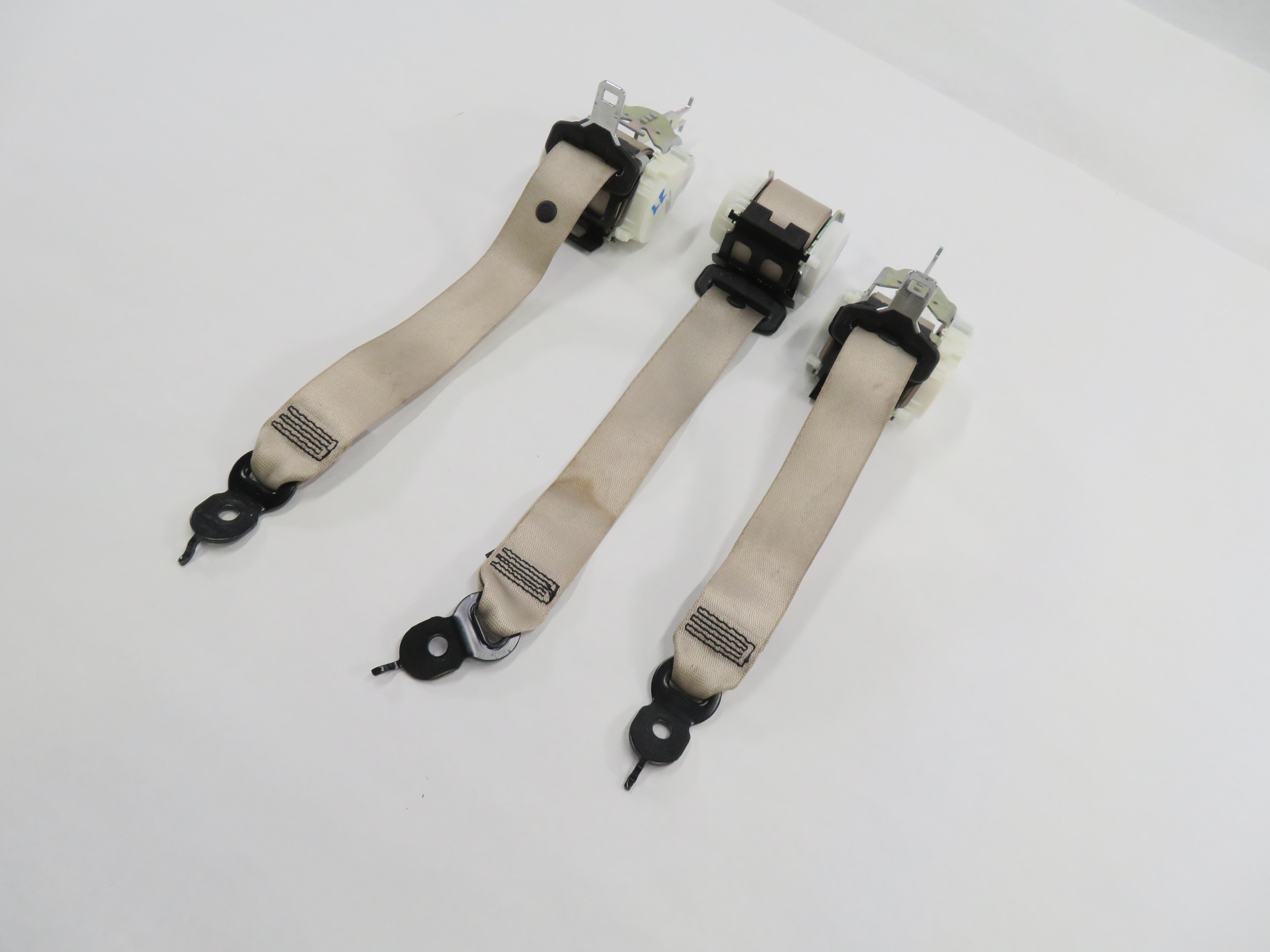 2012 BMW 528i (F10) REAR SEAT SEATBELT RETRACTOR SET-3 (OYSTER) — exact item pictured