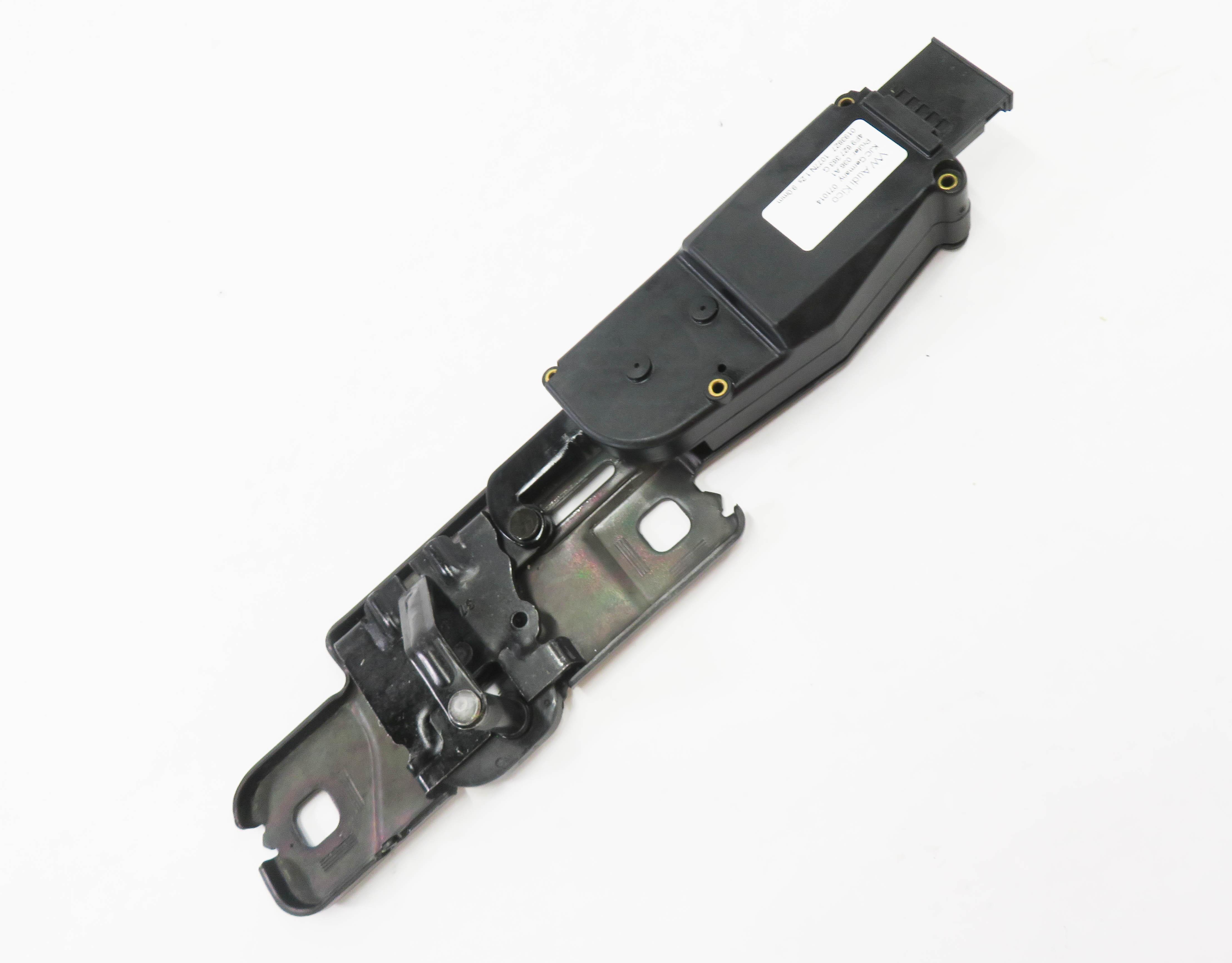 2015 AUDI Q5 (B8 8R) REAR TRUNK LOWER LOCK LATCH ACTUATOR MOTOR STRIKER PLATE — exact item pictured