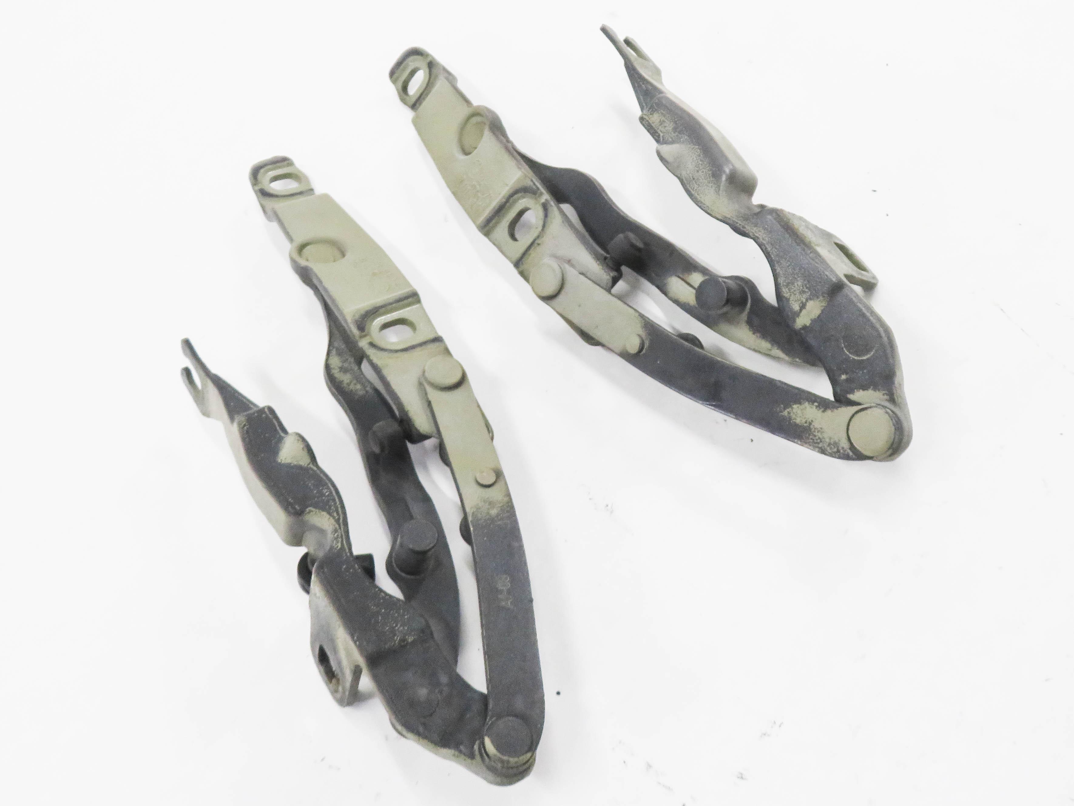 2003-2008 BMW Z4 (E85) LEFT & RIGHT REAR TRUNK HINGE SET-2 — exact item pictured