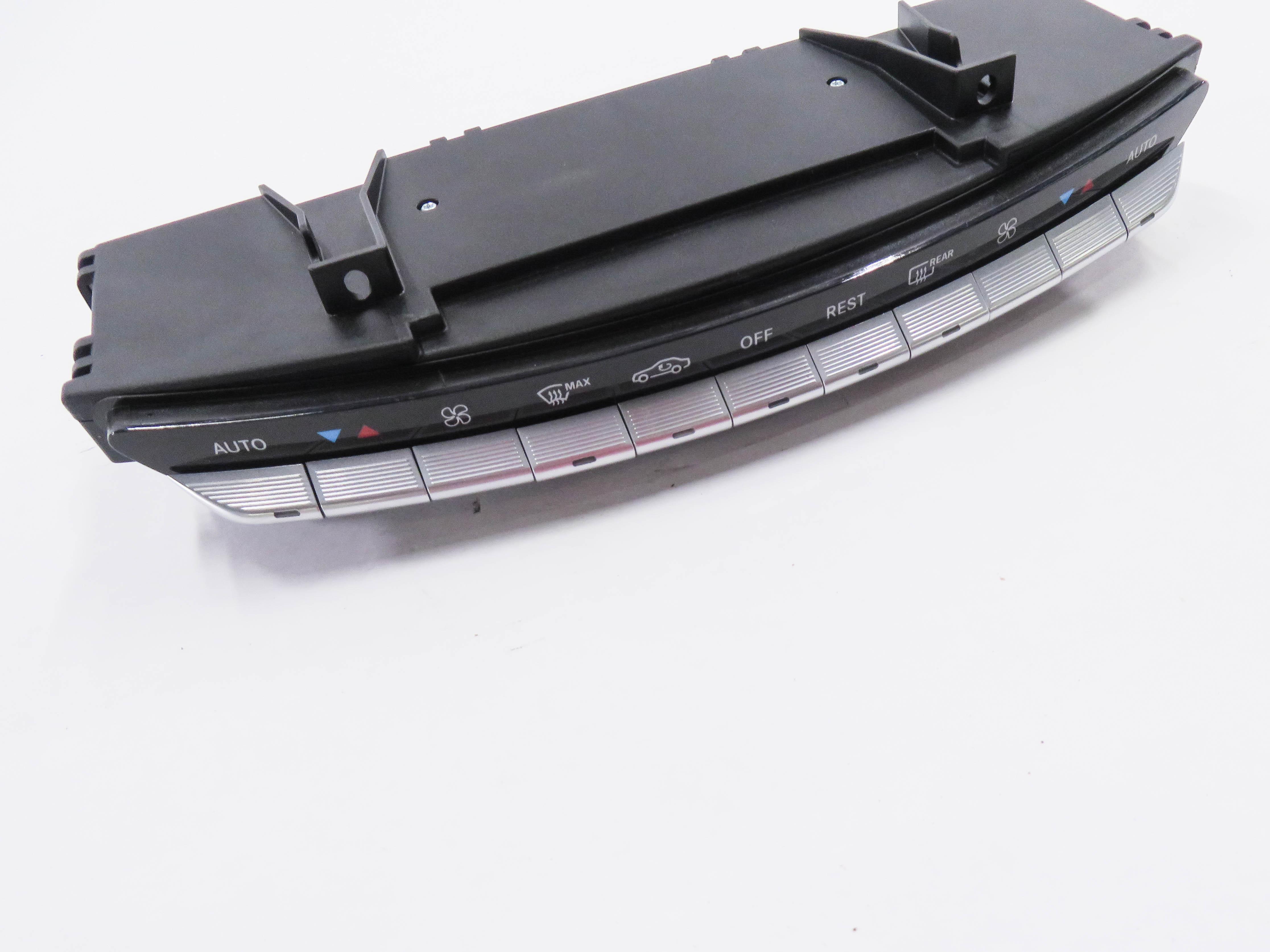 10-13 MERCEDES S350 S400 S450 S550 S600 S63 S65 (W221) TEMPERATURE CONTROL PANEL — exact item pictured