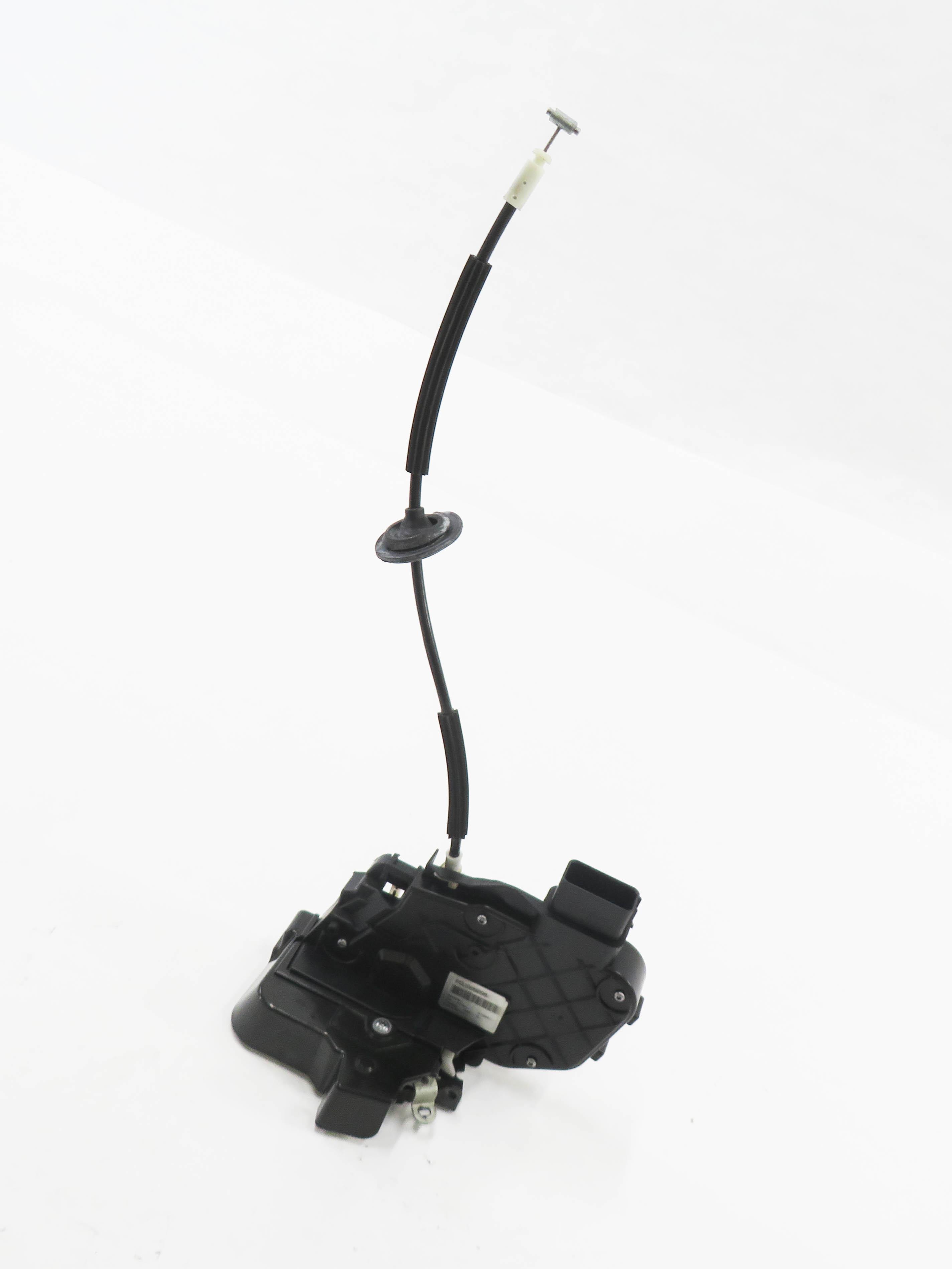 2005-2006 LAND ROVER LR3 / 06-08 RANGE ROVER SPORT (L320) RIGHT FRONT DOOR LATCH — exact item pictured