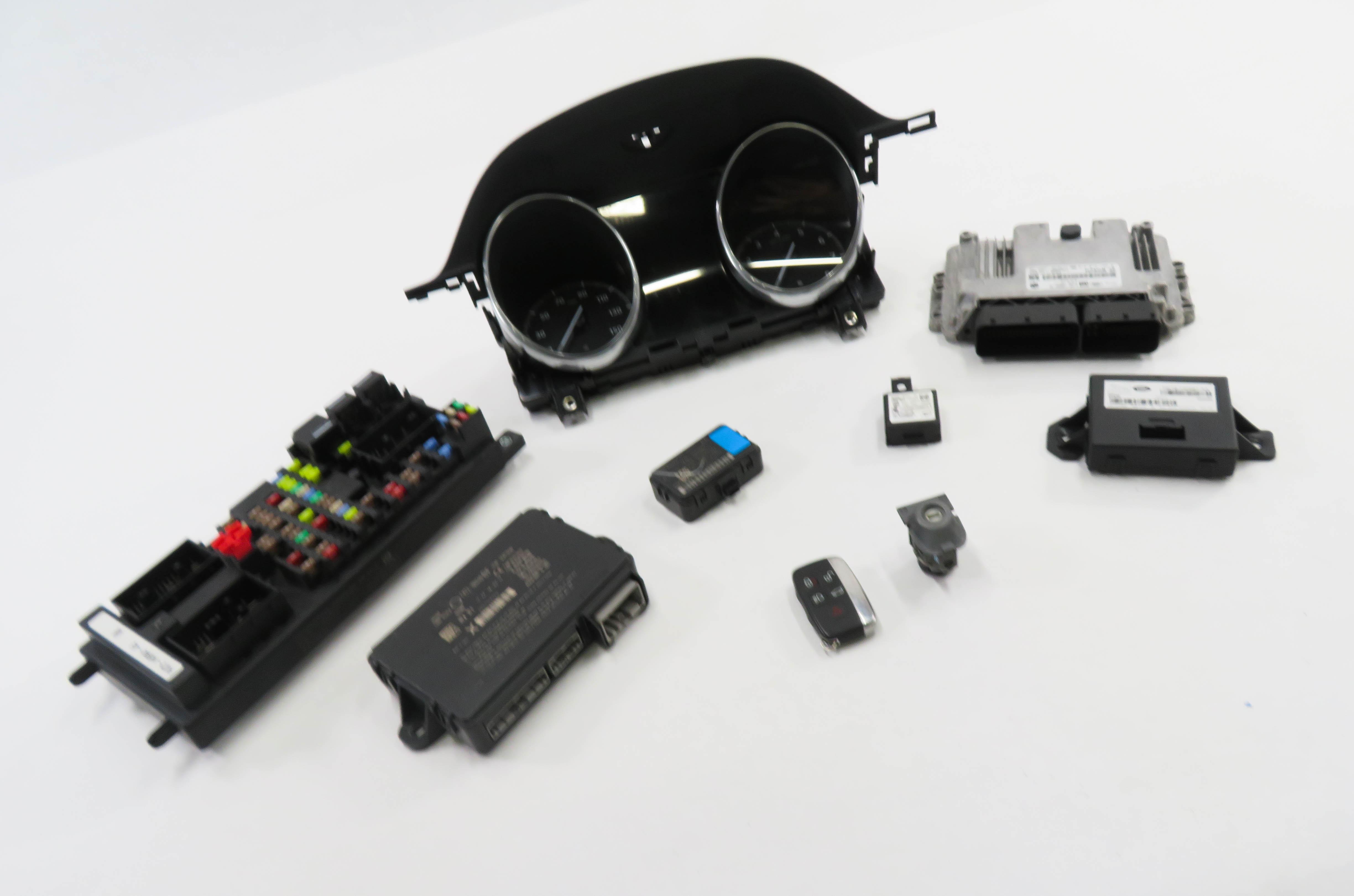 2017 LAND ROVER DISCOVERY SPORT (L550) 2.0L TURBO ENGINE ECM BCM MODULE KEY SET — exact item pictured