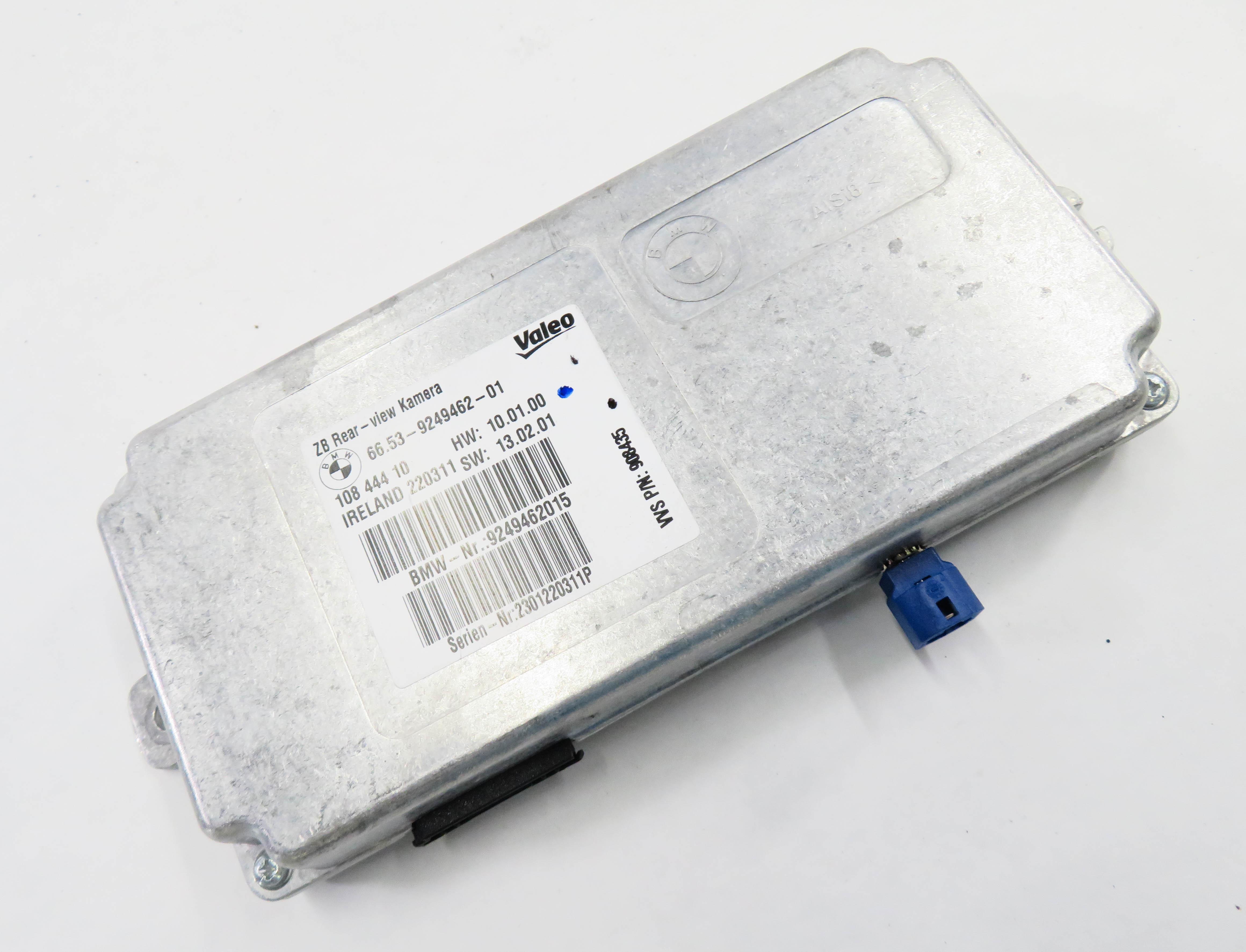 10-19 BMW 328i 330i 335i 528i 535i 550i 740i 750i M3 M4 - REARVIEW CAMERA MODULE — exact item pictured