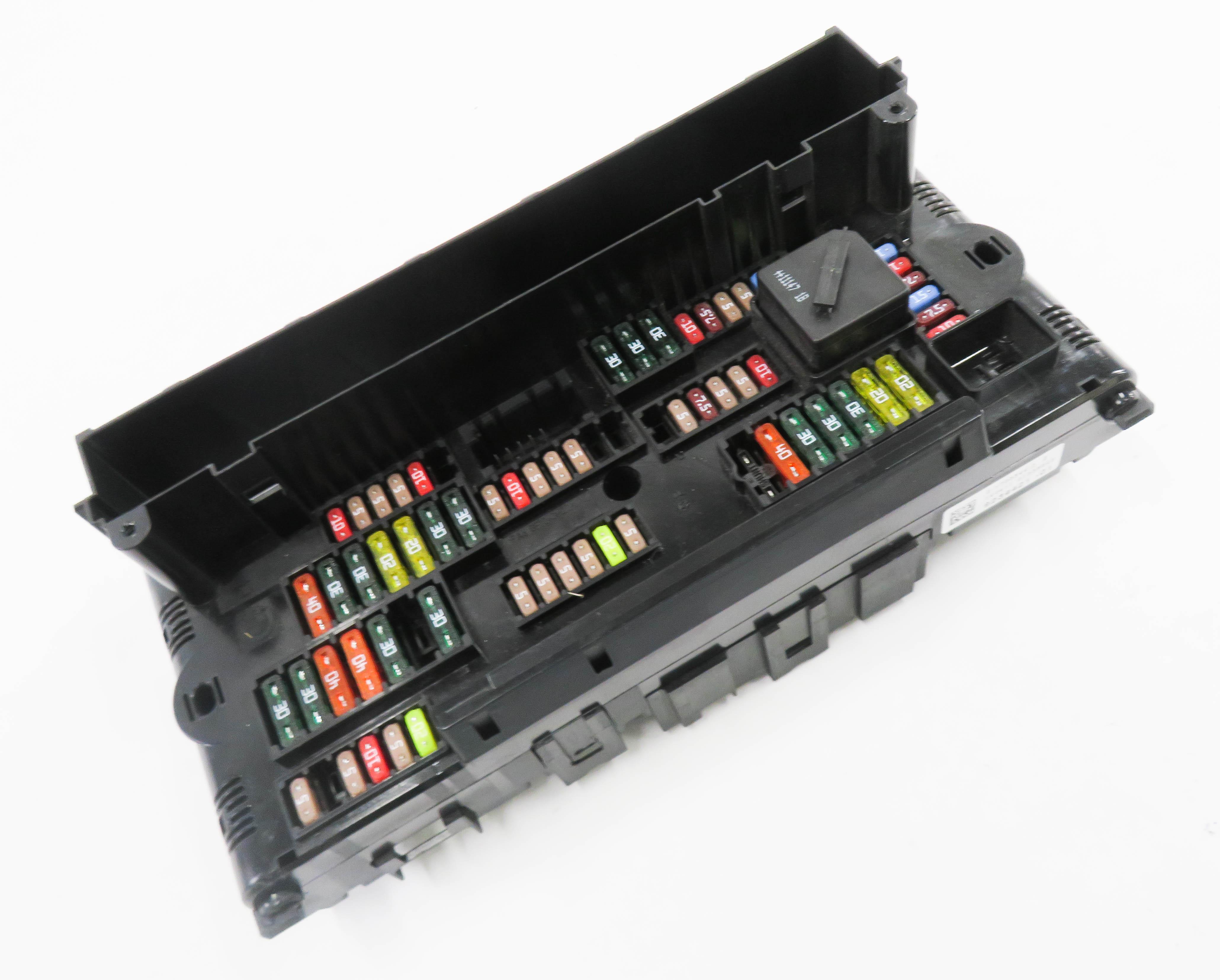 2012 BMW 750i (F01) FRONT POWER DISTRIBUTION FUSE BOX — exact item pictured