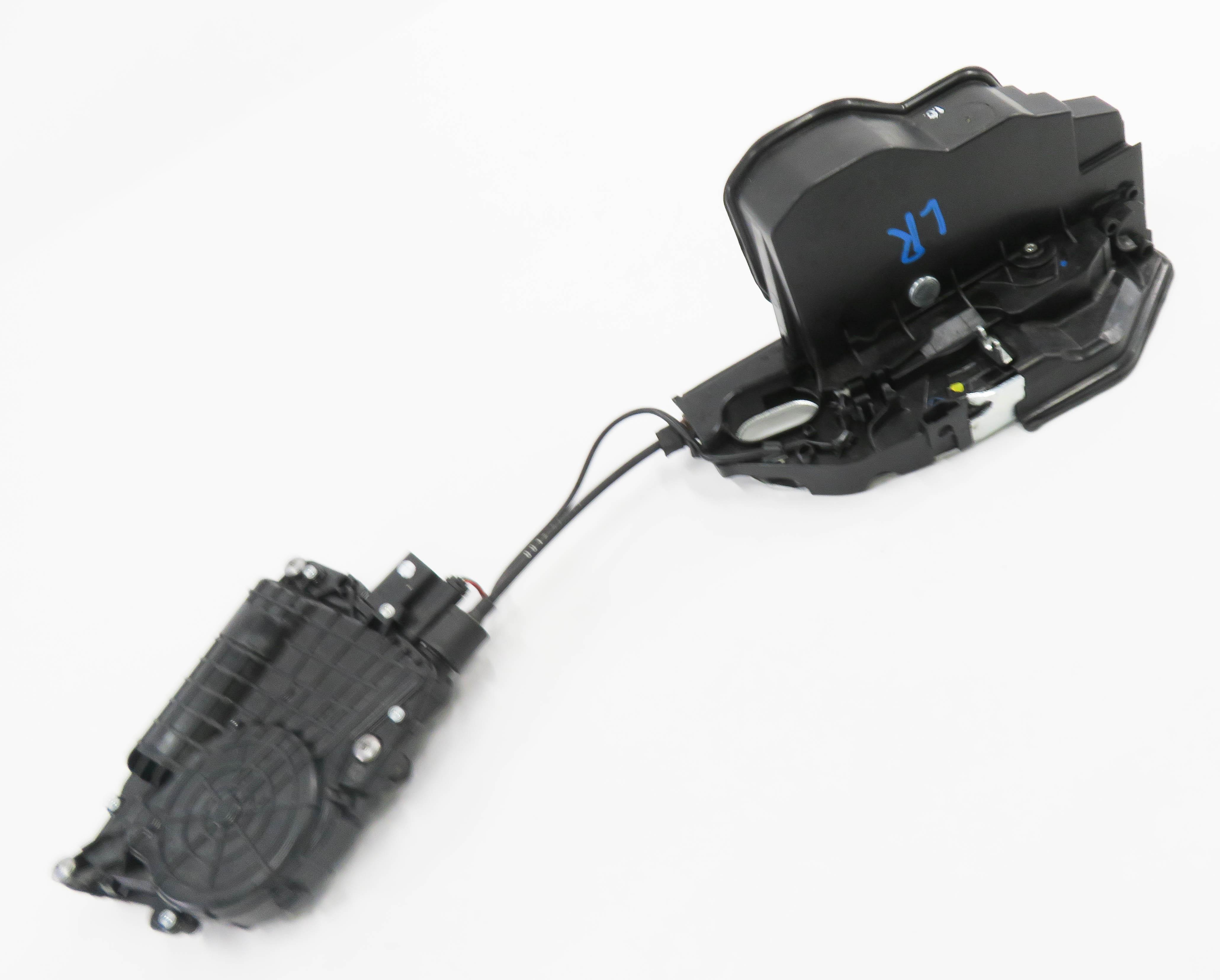 2011-2015 BMW 740i 750i 760i (F01) LEFT SIDE REAR DOOR LOCK LATCH (SOFT CLOSE) — exact item pictured