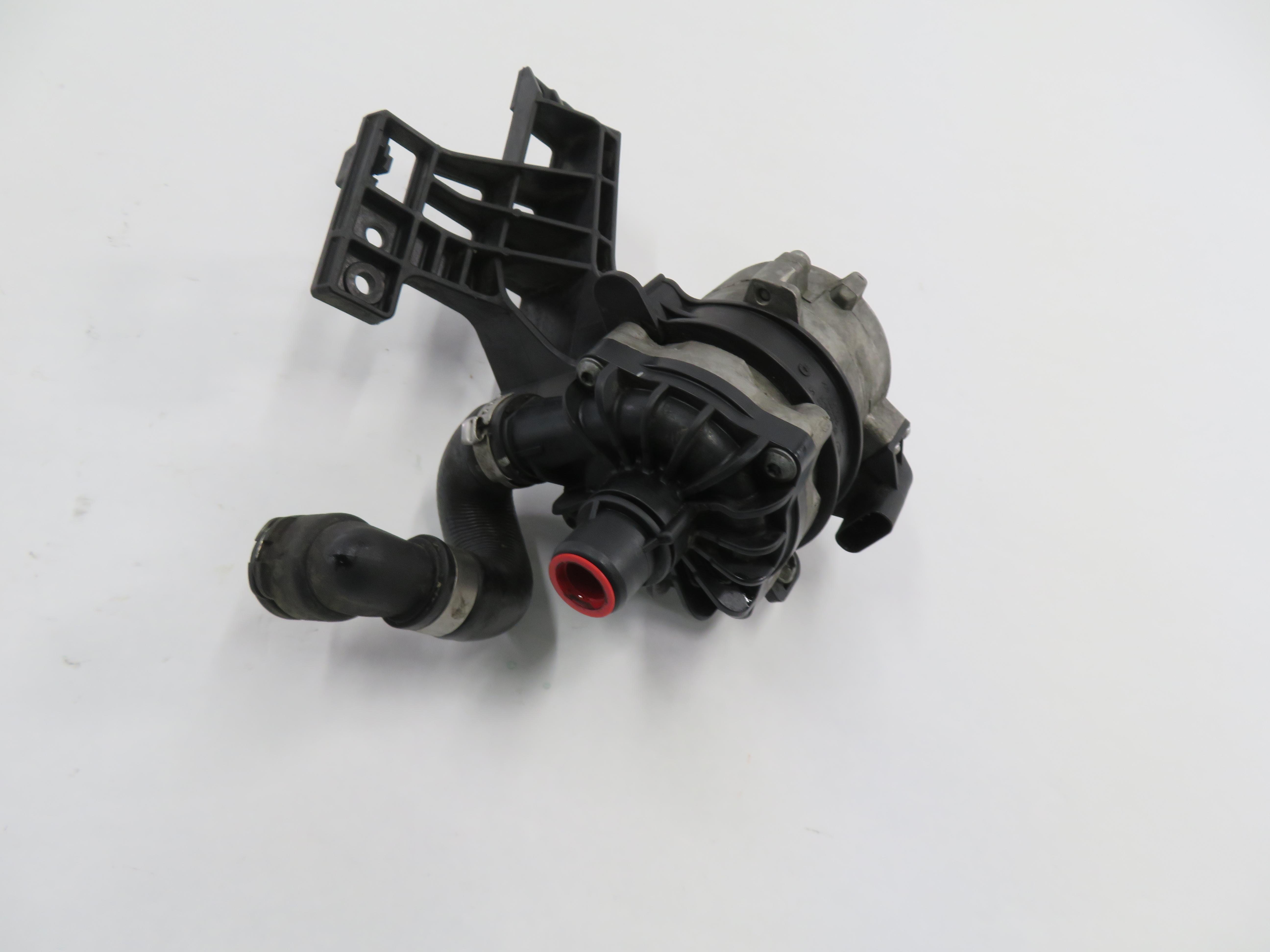 2012 BMW 750i (F01) 4.4L N62 TWIN TURBO ENGINE - AUXILIARY WATER PUMP — exact item pictured