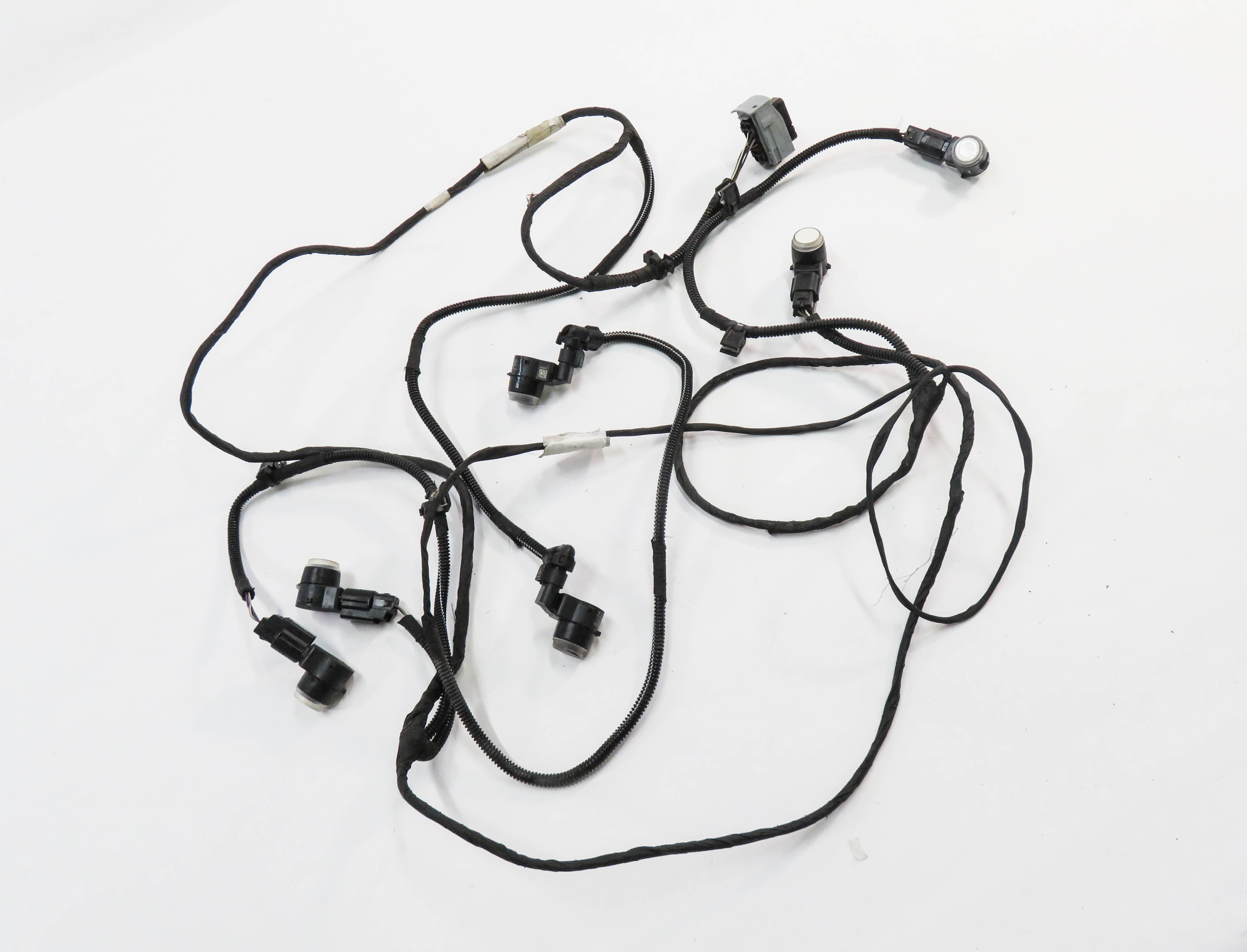 2018 MASERATI QUATTROPORTE S (M156) FRONT PDC PARK SENSOR SET w/ HARNESS (WHITE) — exact item pictured