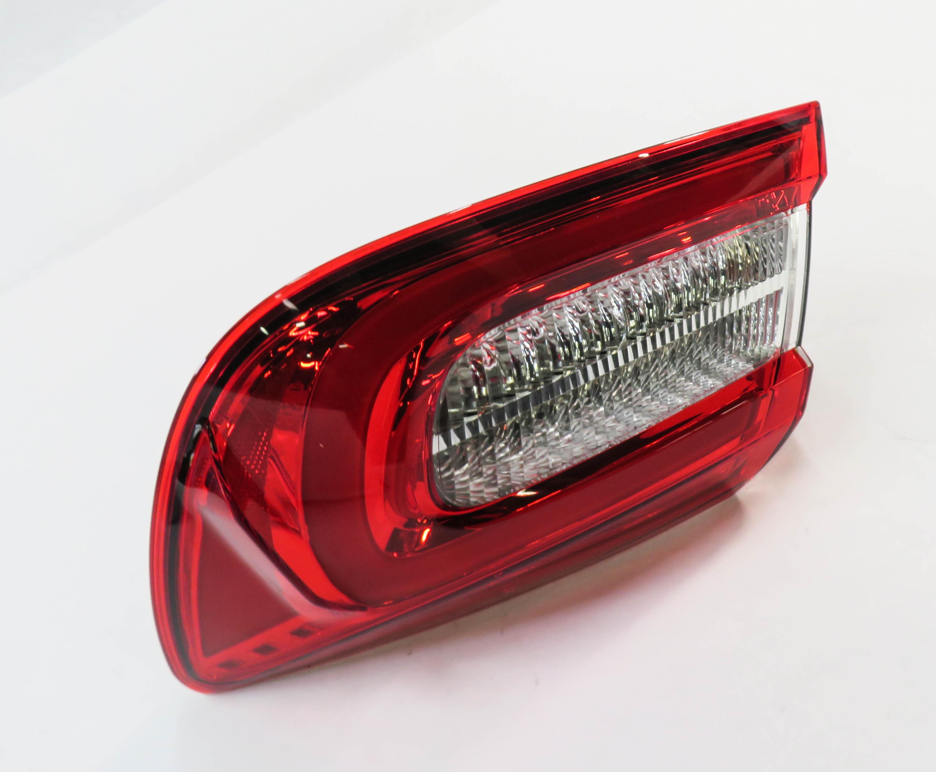 2018 MASERATI QUATTROPORTE (M156) RIGHT PASSENGER TAILLIGHT BRAKE LIGHT LAMP — exact item pictured