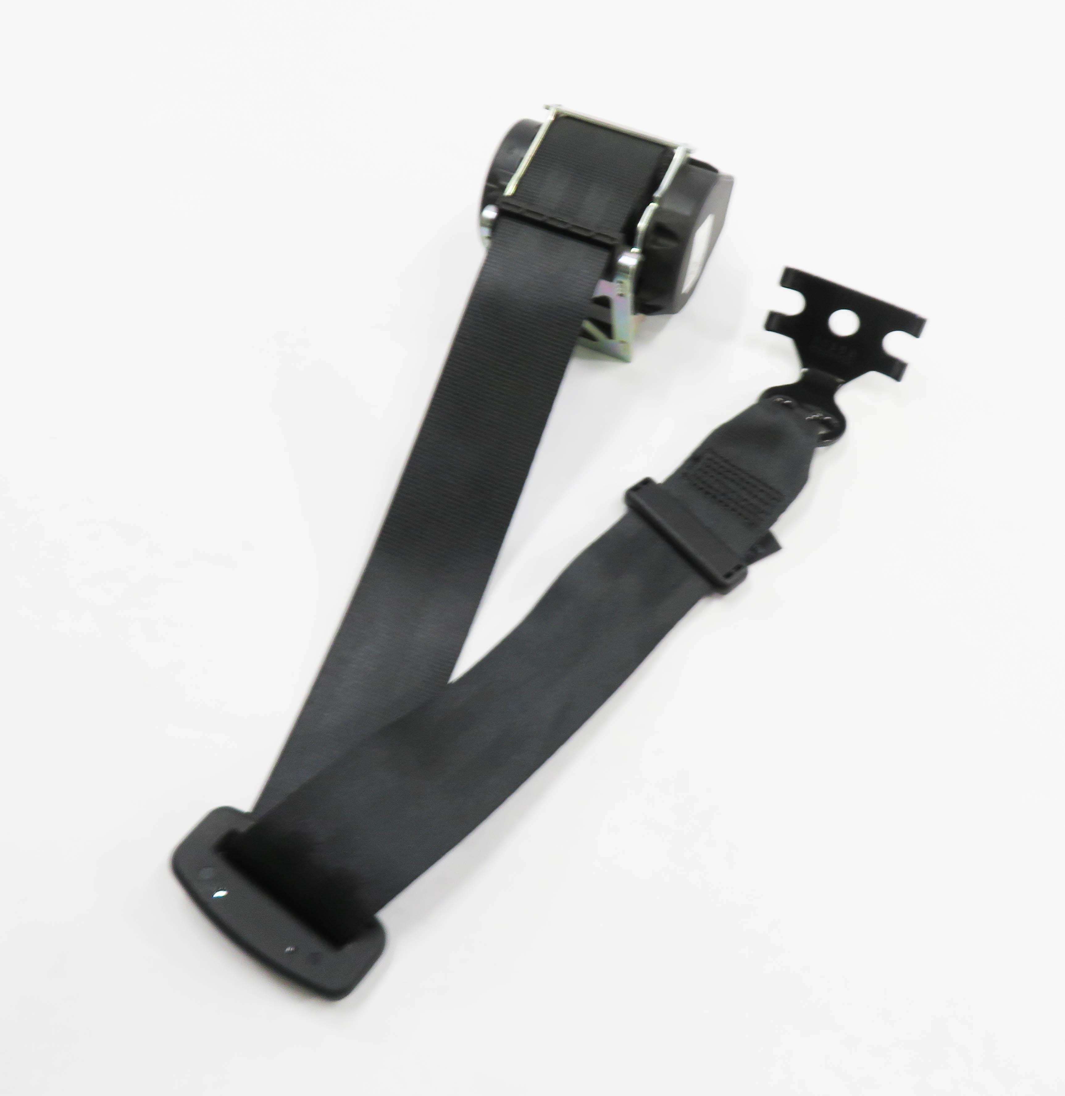 2018 MASERATI QUATTROPORTE (M156) REAR SEAT CENTER SEATBELT RETRACTOR (BLACK) — exact item pictured