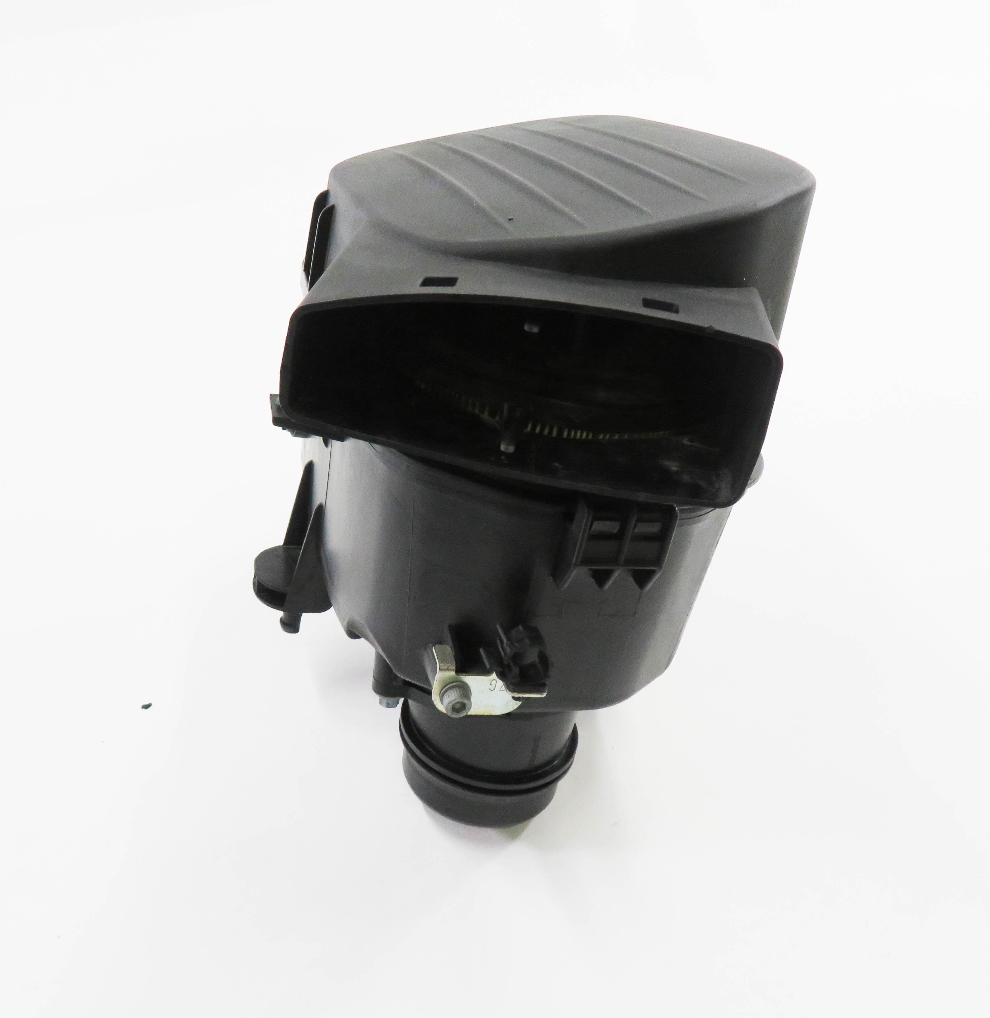 2018 MASERATI QUATTROPORTE S (M156) 3.0L TURBO ENGINE - RIGHT AIR FILTER BOX — exact item pictured