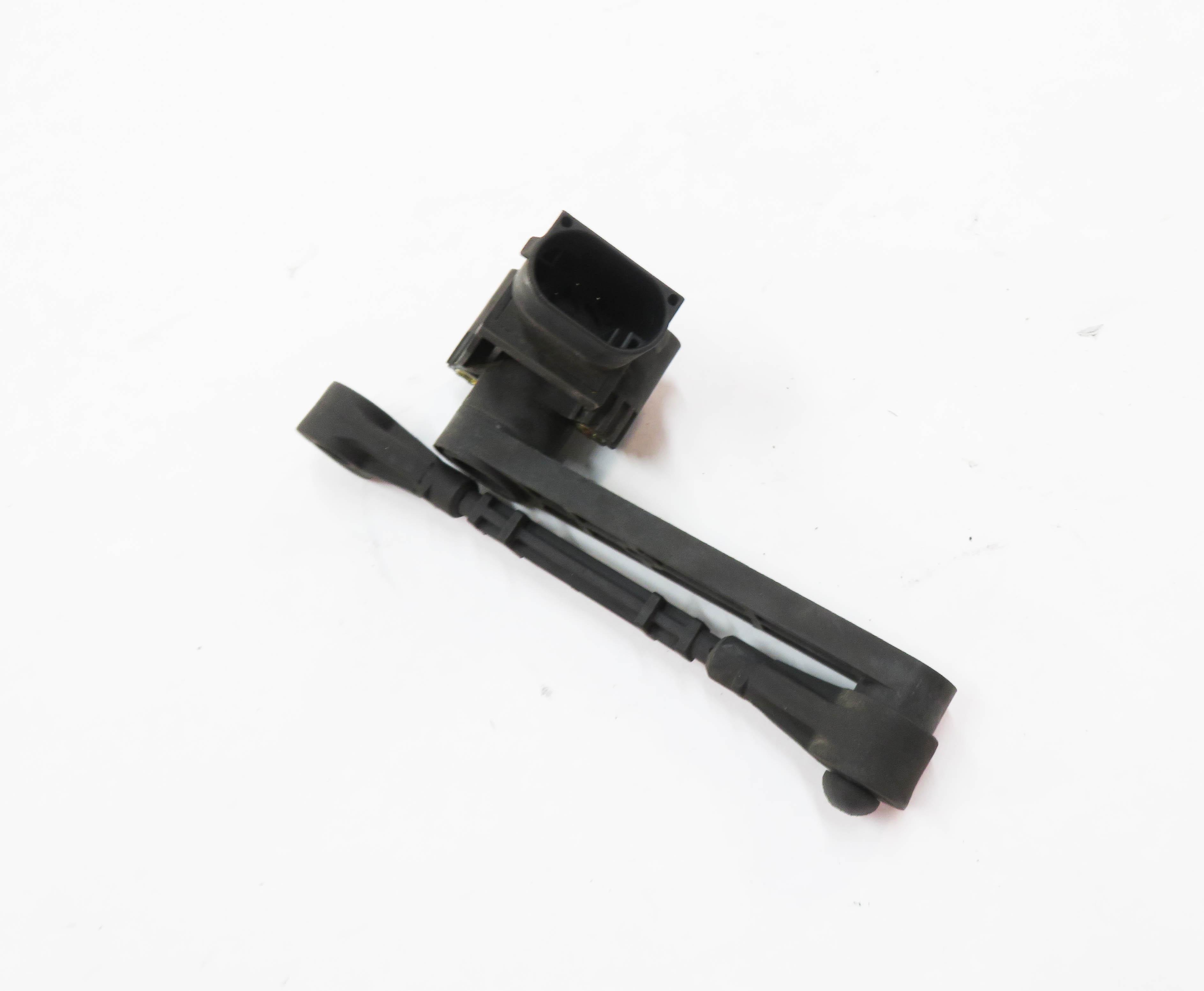 2012 RANGE ROVER SPORT (L320) REAR SUSPENSION HEIGHT LEVEL SENSOR — exact item pictured