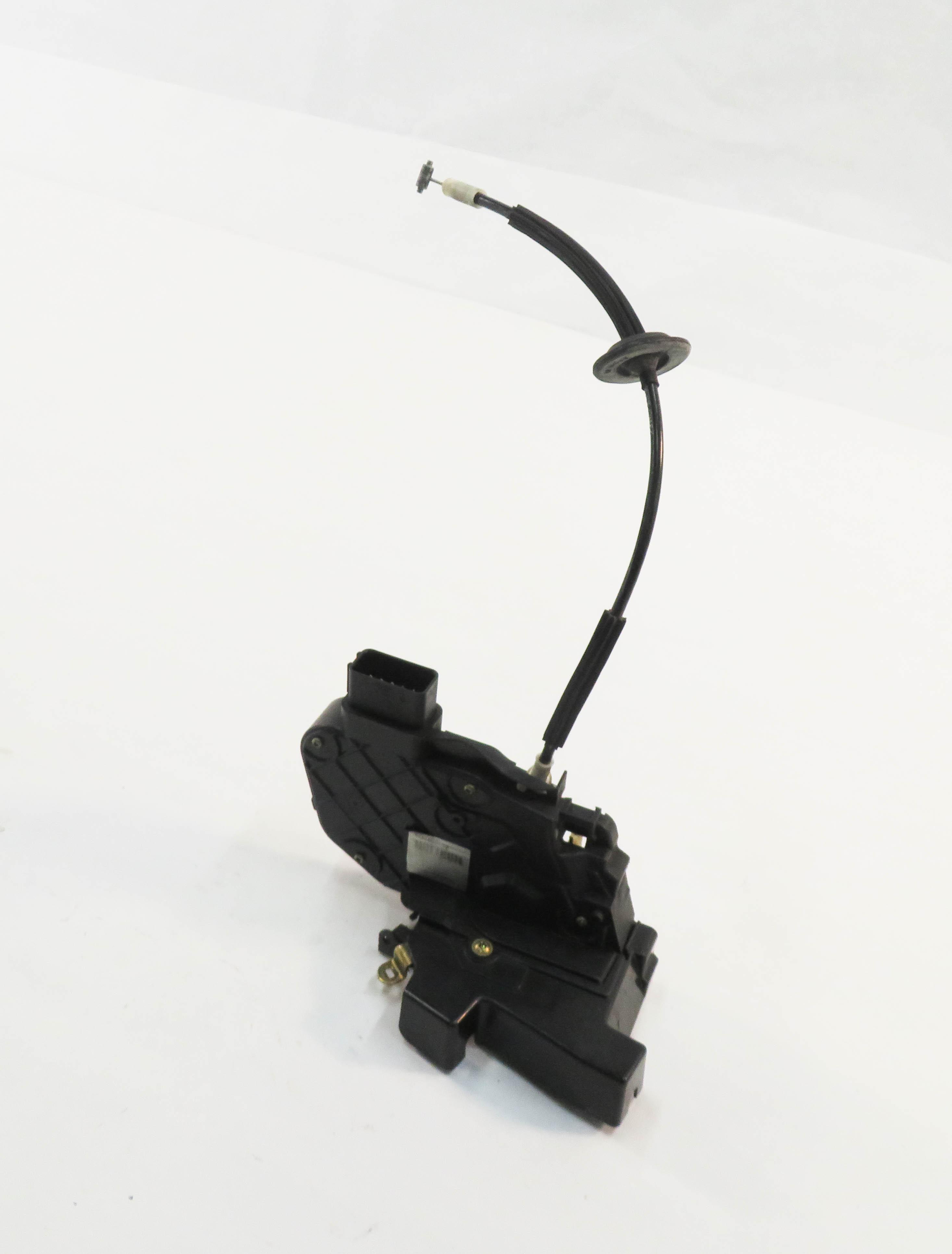 2005-2008 LAND ROVER LR3 / RANGE ROVER SPORT (L320) LEFT FRONT DRIVER DOOR LATCH — exact item pictured