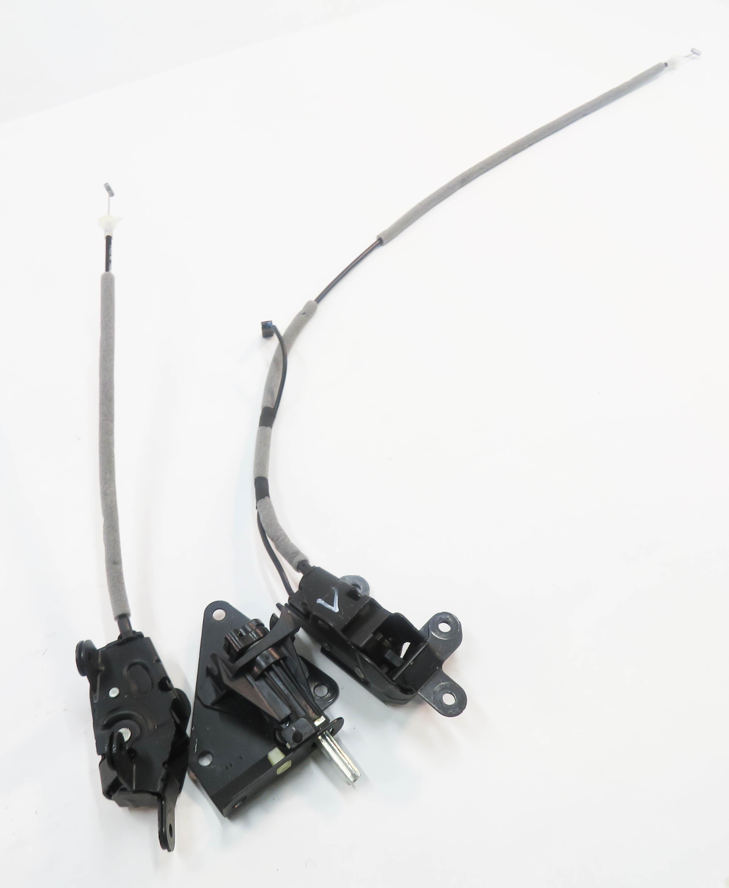 2009 BMW X5 (E70) REAR TRUNK TAILGATE LOCK LATCH SET — exact item pictured
