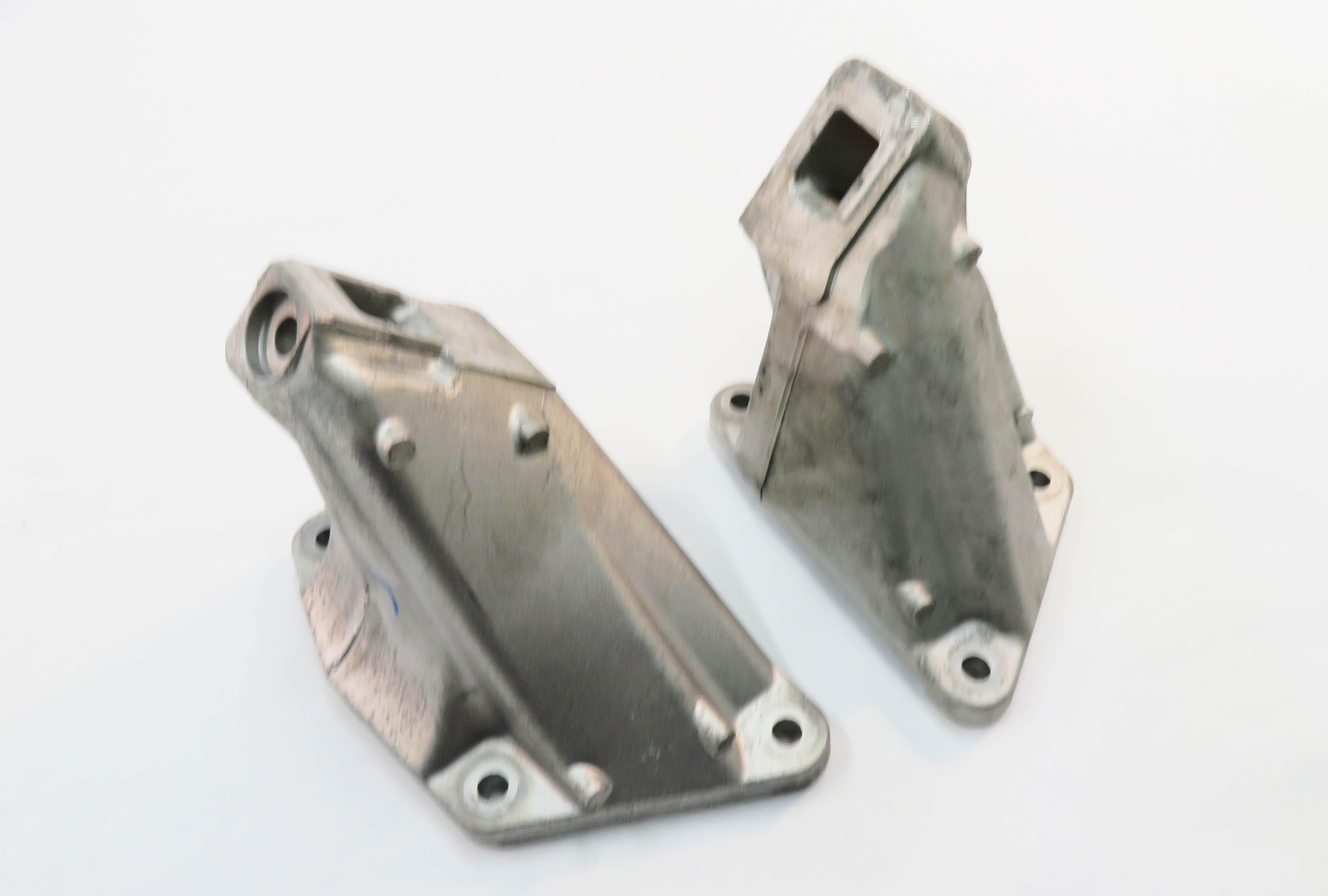 2017 BMW M6 ///M (F13) 4.4L S63B ENGINE - LEFT & RIGHT MOTOR MOUNT BRACKET SET — exact item pictured