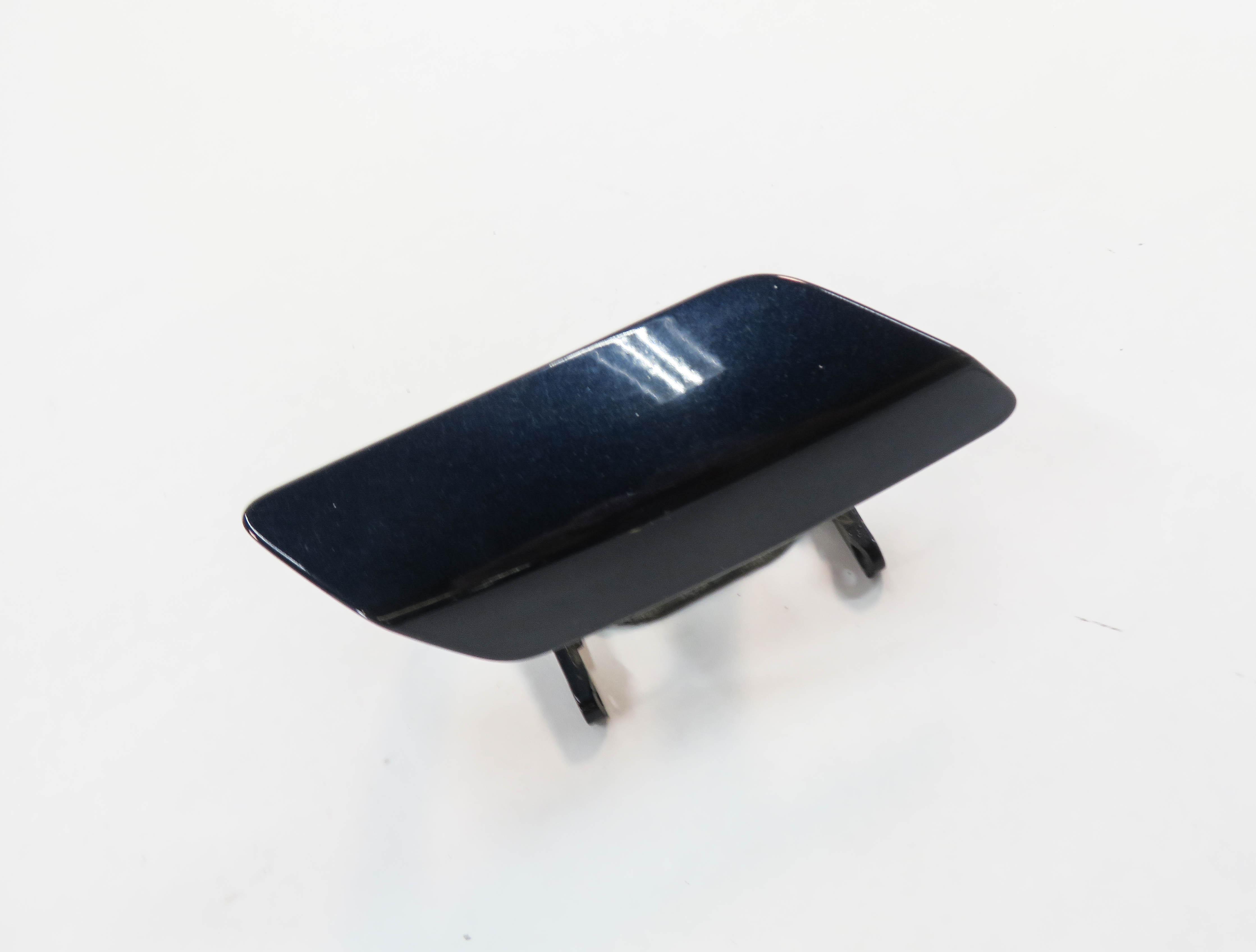 2014 MERCEDES GL550 (X166) RIGHT FRONT PASSENGER HEADLIGHT WASHER TRIM (BLUE) — exact item pictured