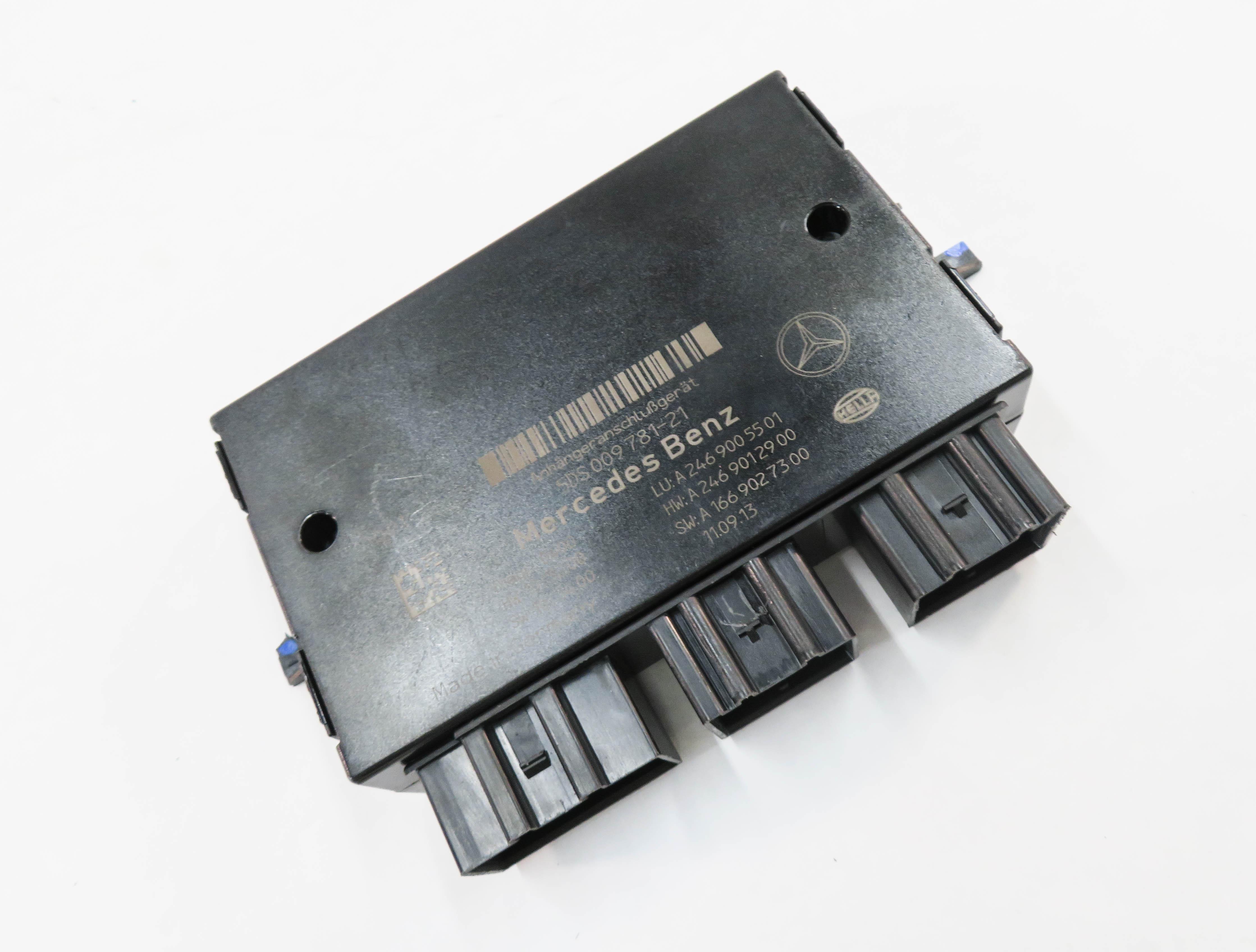 12-17 MERCEDES B250 G550 GL350 GL550 ML350 ML550 (W166 W246 X166) TOWING MODULE — exact item pictured