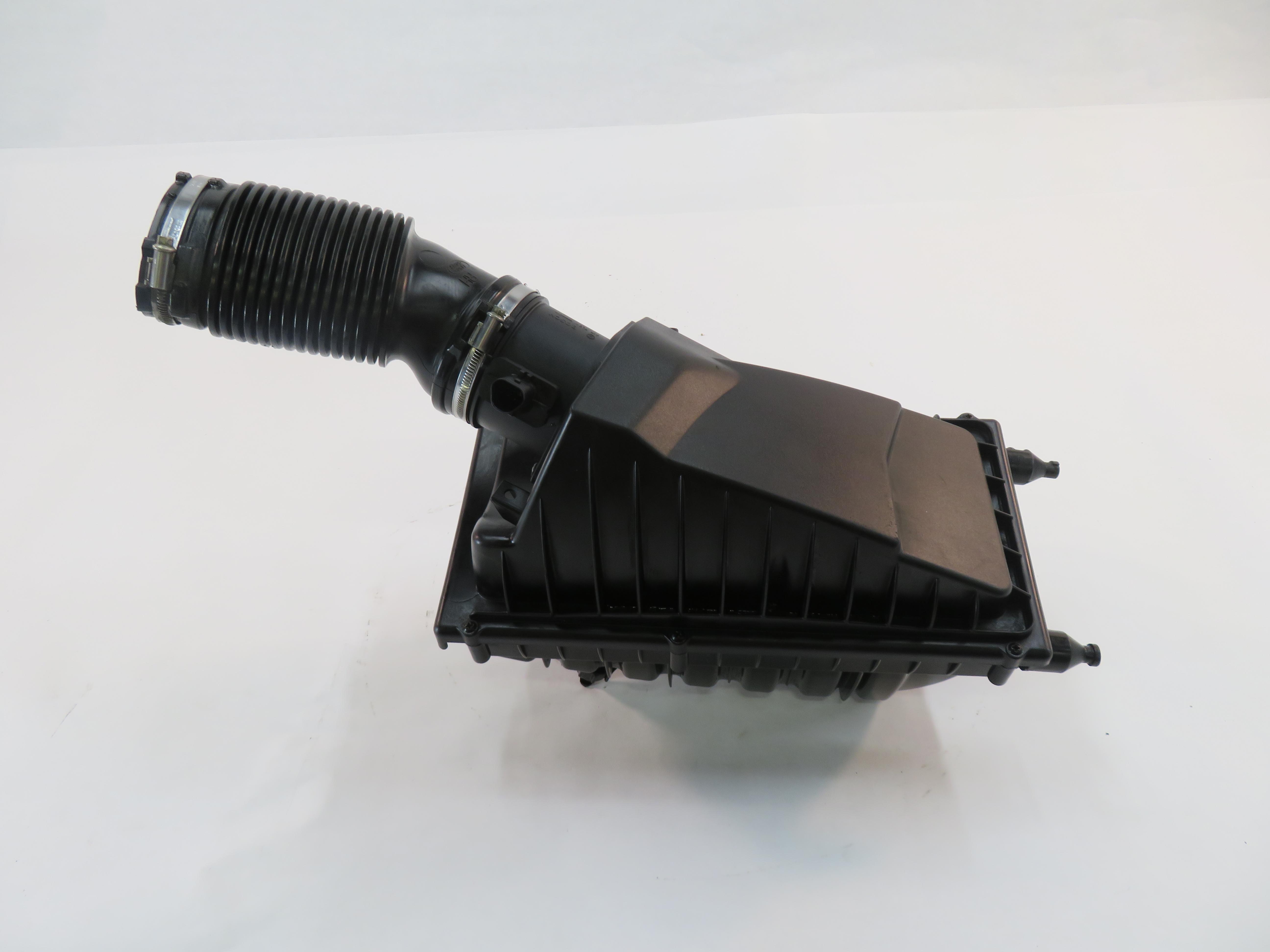14-20 RANGE ROVER SPORT (L405 L494) 5.0L SUPERCHARGED RIGHT INTAKE FILTER BOX — exact item pictured