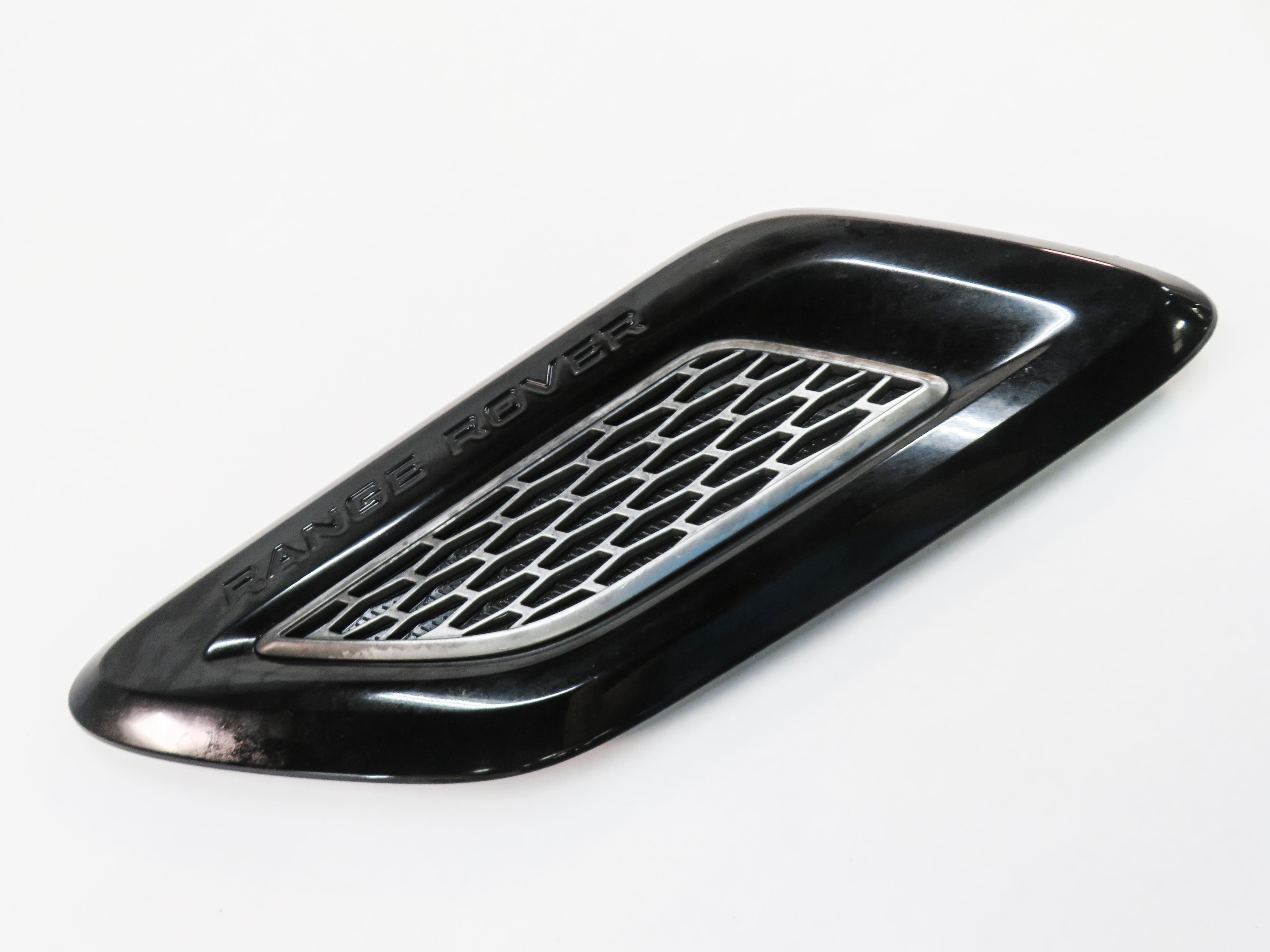 2014 RANGE ROVER SPORT (L494) LEFT DRIVER HOOD AIR VENT GRILLE TRIM (BLACK 860) — exact item pictured