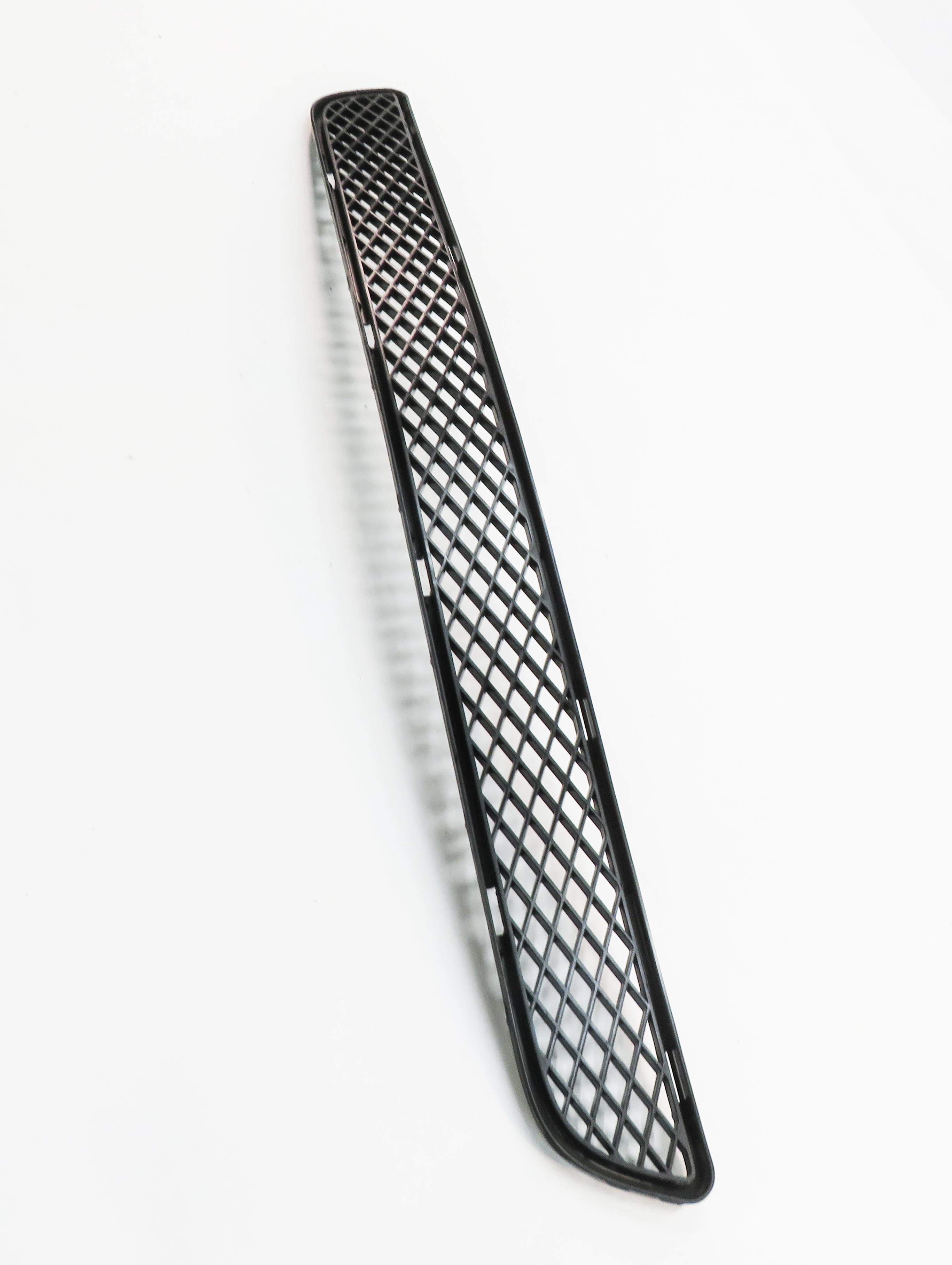 2006 MERCEDES ML500 (W164) FRONT LOWER BUMPER AIR VENT GRILLE — exact item pictured
