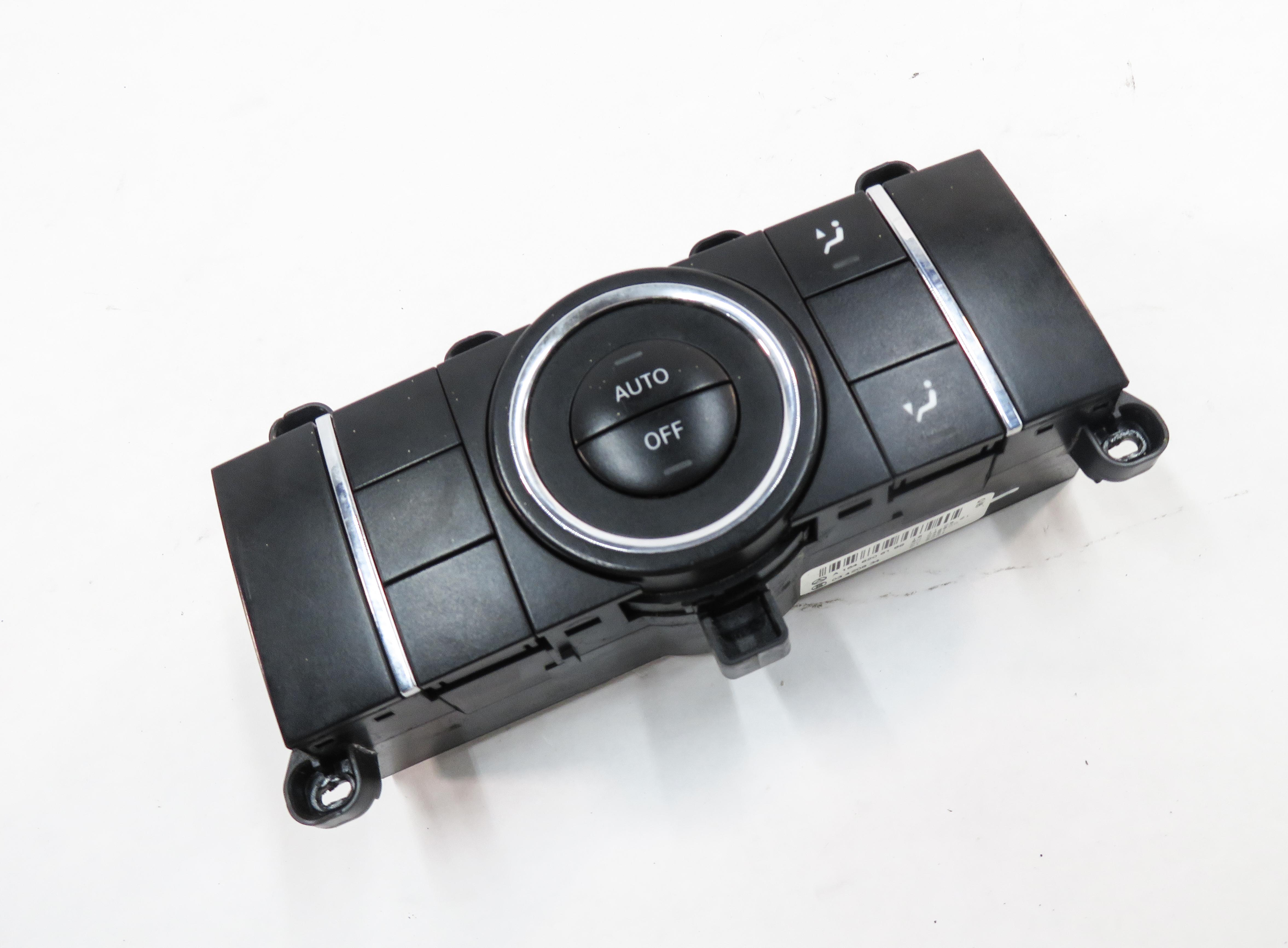 2006 MERCEDES ML500 (W164) REAR HEATER A/C CLIMATE TEMPERATURE CONTROL PANEL — exact item pictured