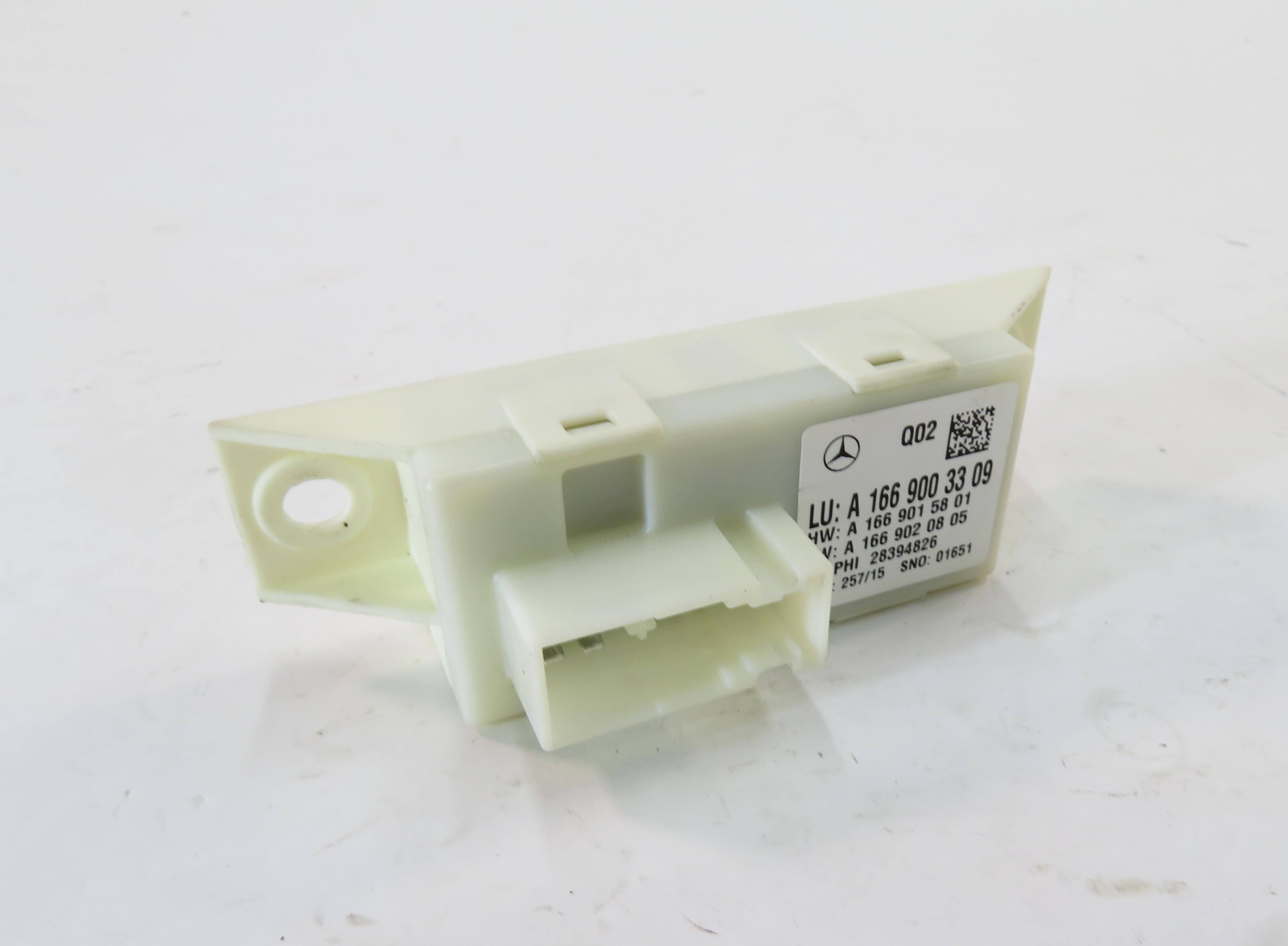 13-16 MERCEDES C300 C350 GL350 GL450 (X166) XENON HEADLIGHT RANGE CONTROL MODULE — exact item pictured