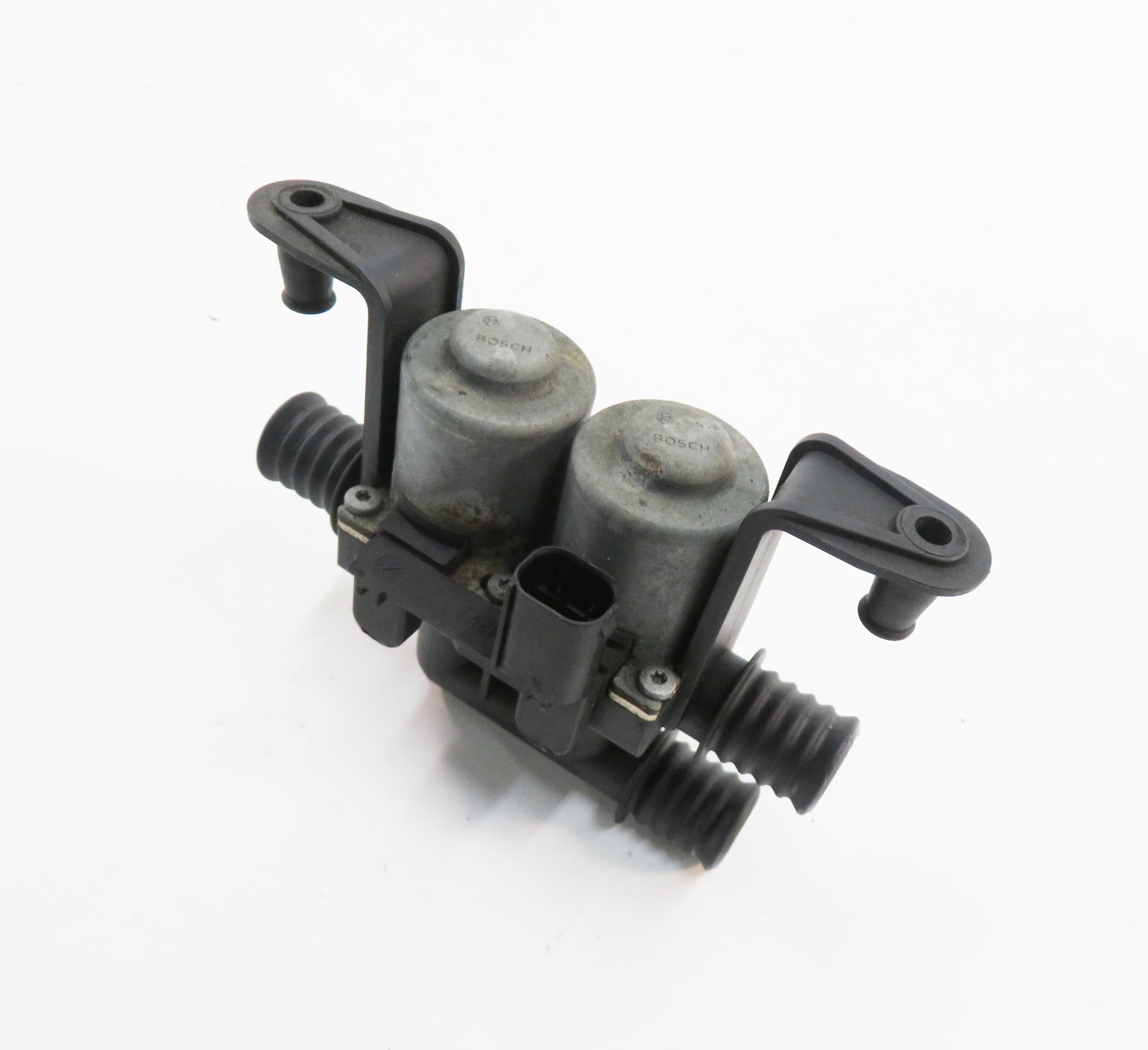 2011 BMW X5 (E70) 3.0L M57Y DIESEL ENGINE - WATER HEATER CONTROL VALVE SOLENOID — exact item pictured