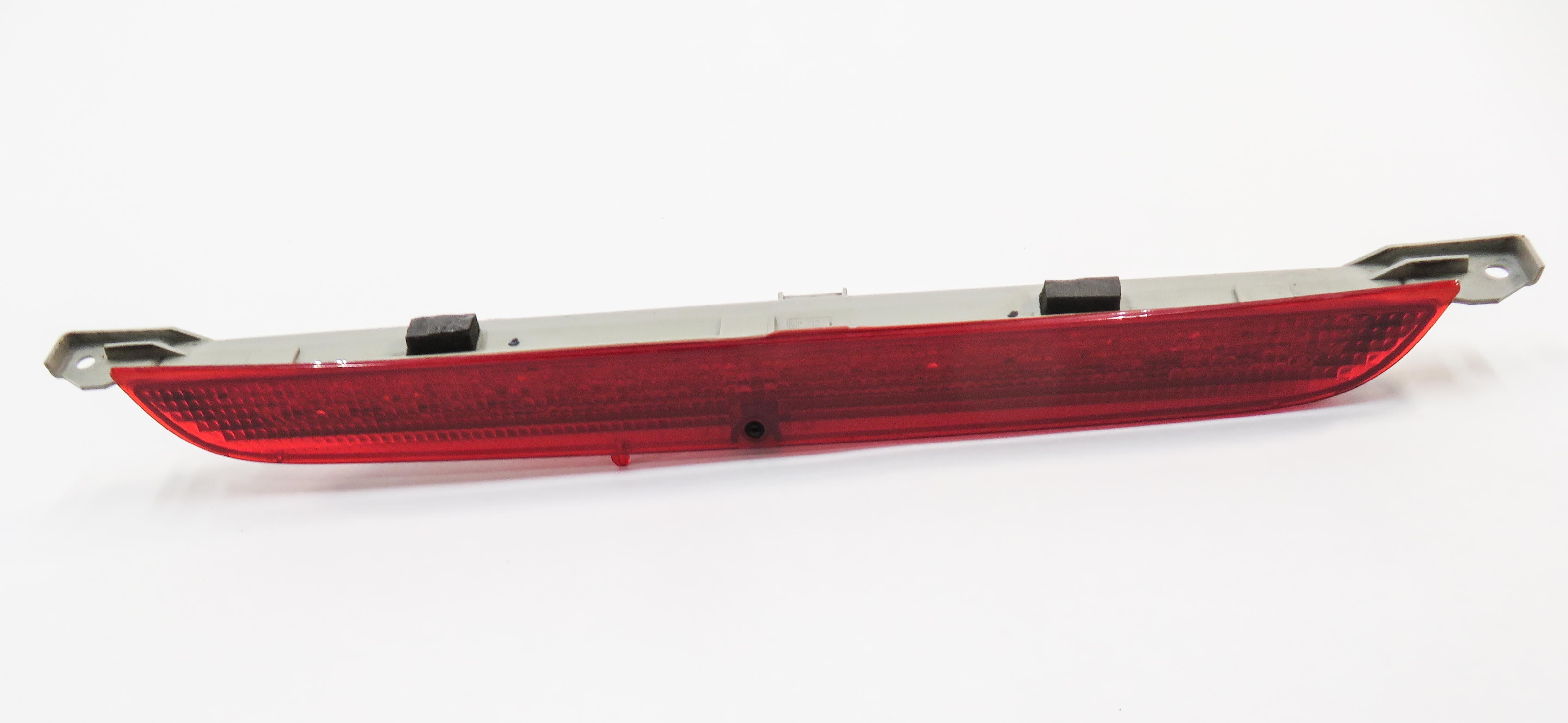 2011 BMW X5 (E70) REAR 3rd THIRD BRAKE LIGHT LAMP — exact item pictured