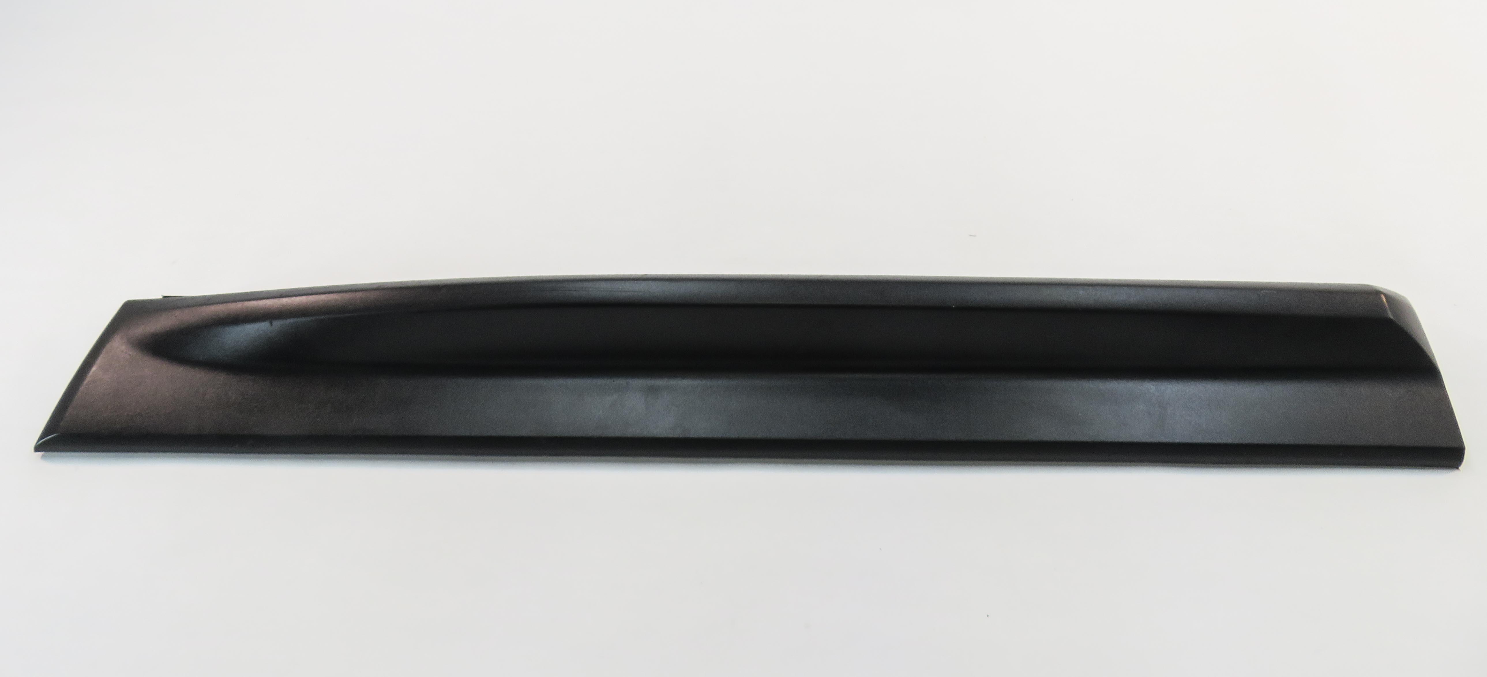 2012 RANGE ROVER SPORT (L320) RIGHT FRONT PASSENGER DOOR RUNNER MOULDING TRIM — exact item pictured