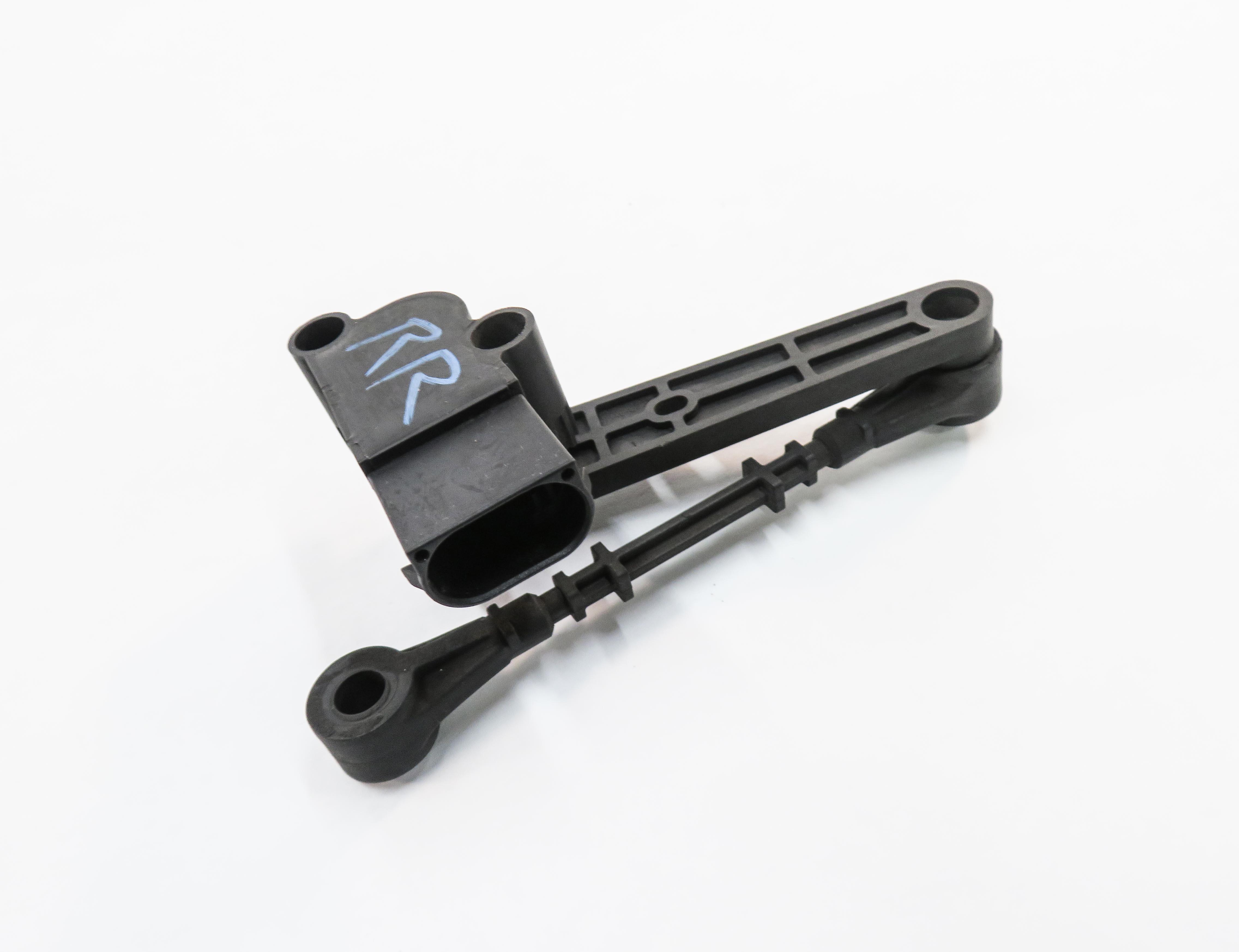 11 RANGE ROVER SPORT (L320) RIGHT PASSENGER REAR SUSPENSION HEIGHT LEVEL SENSOR — exact item pictured