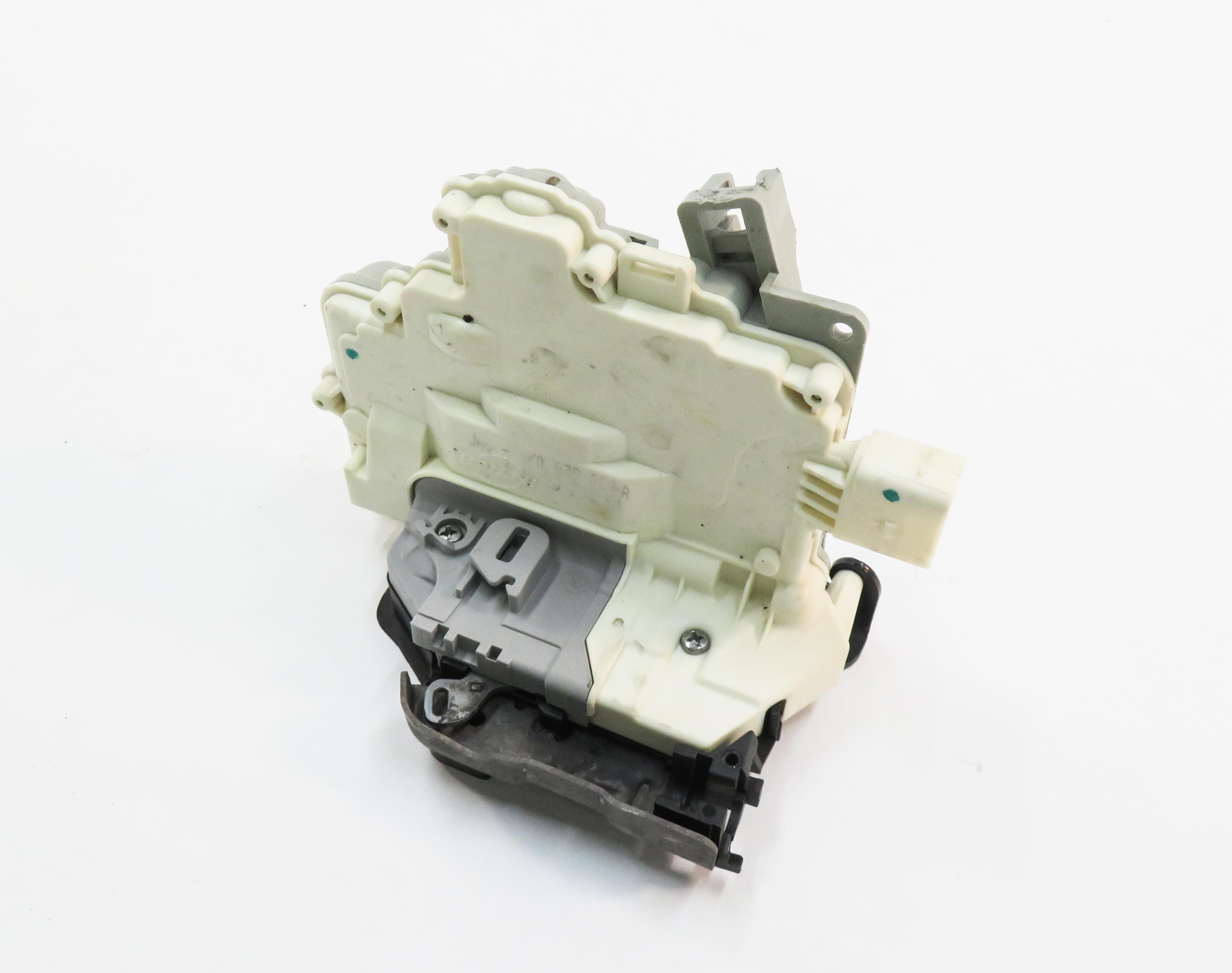 11-18 PORSCHE CAYENNE PANAMERA (958 970 G1) RIGHT REAR DOOR LOCK LATCH ACTUATOR — exact item pictured