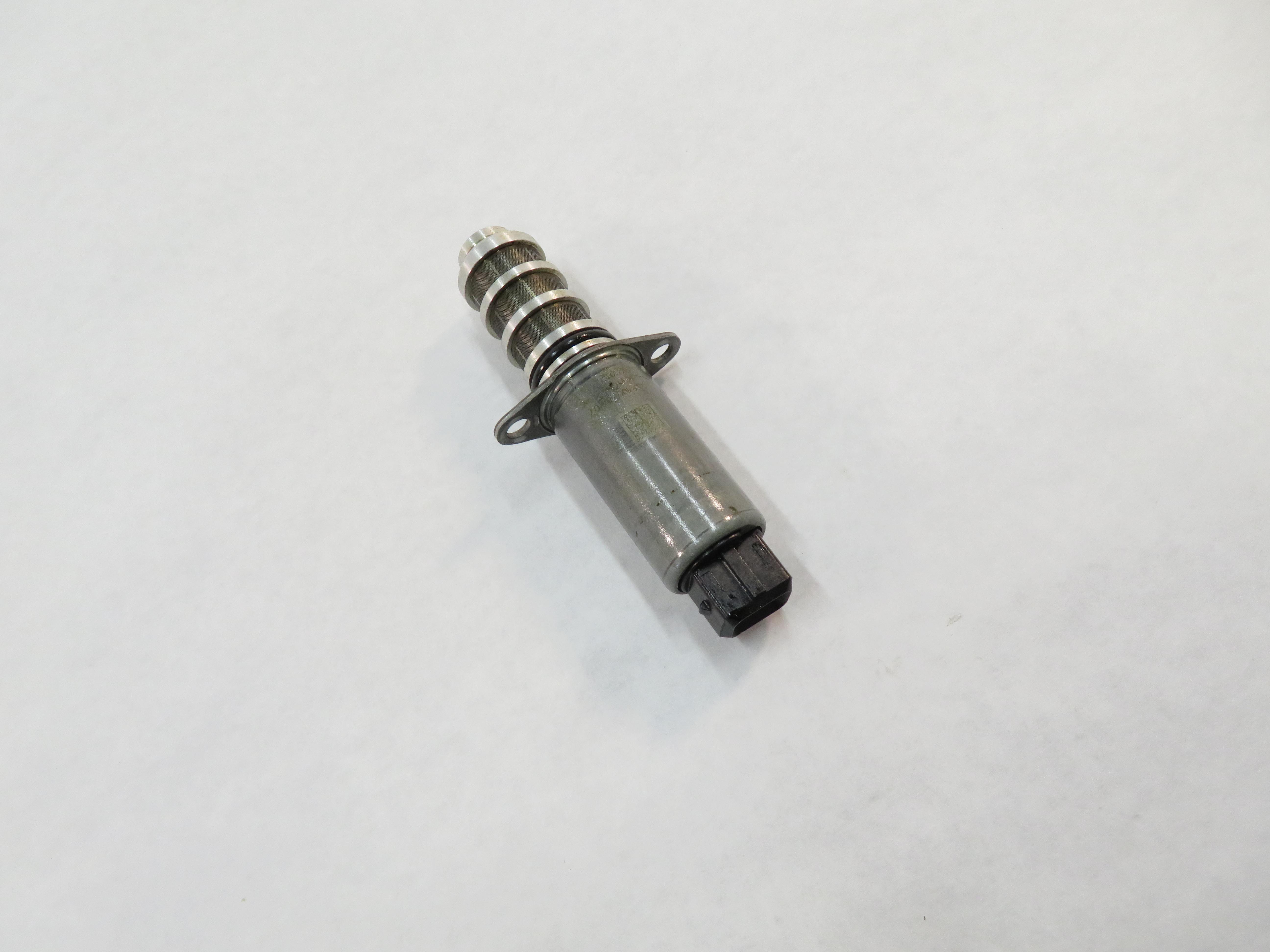 2011 PORSCHE CAYENNE (958) 4.8L V8 ENGINE - VVT CAM CAMSHAFT TIMING SOLENOID — exact item pictured