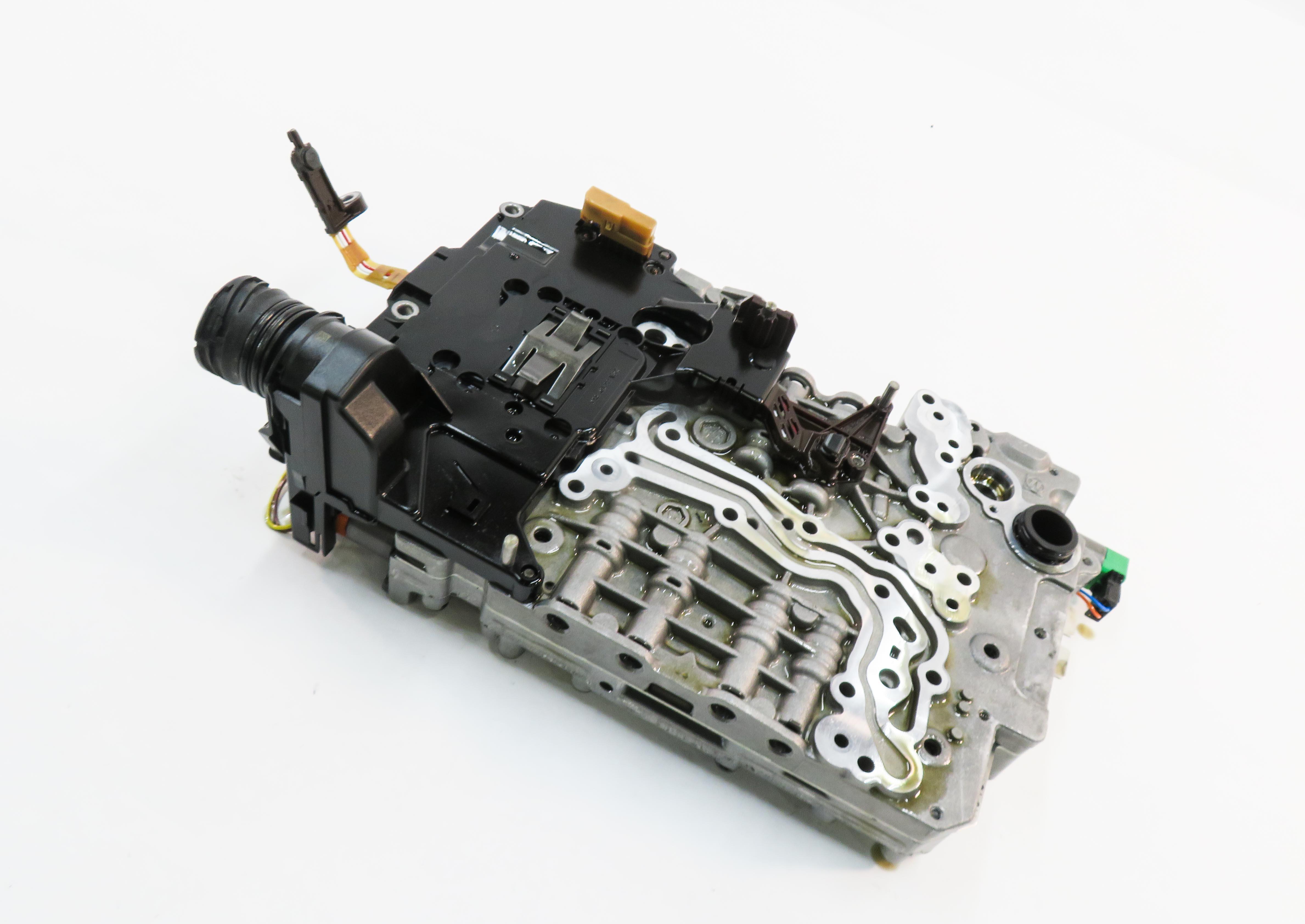 14-18 BMW 335i 435i 535i 535iGT X5 (F07 F10 F15 F30 F32) 3.0L - A/T VALVE BODY — exact item pictured