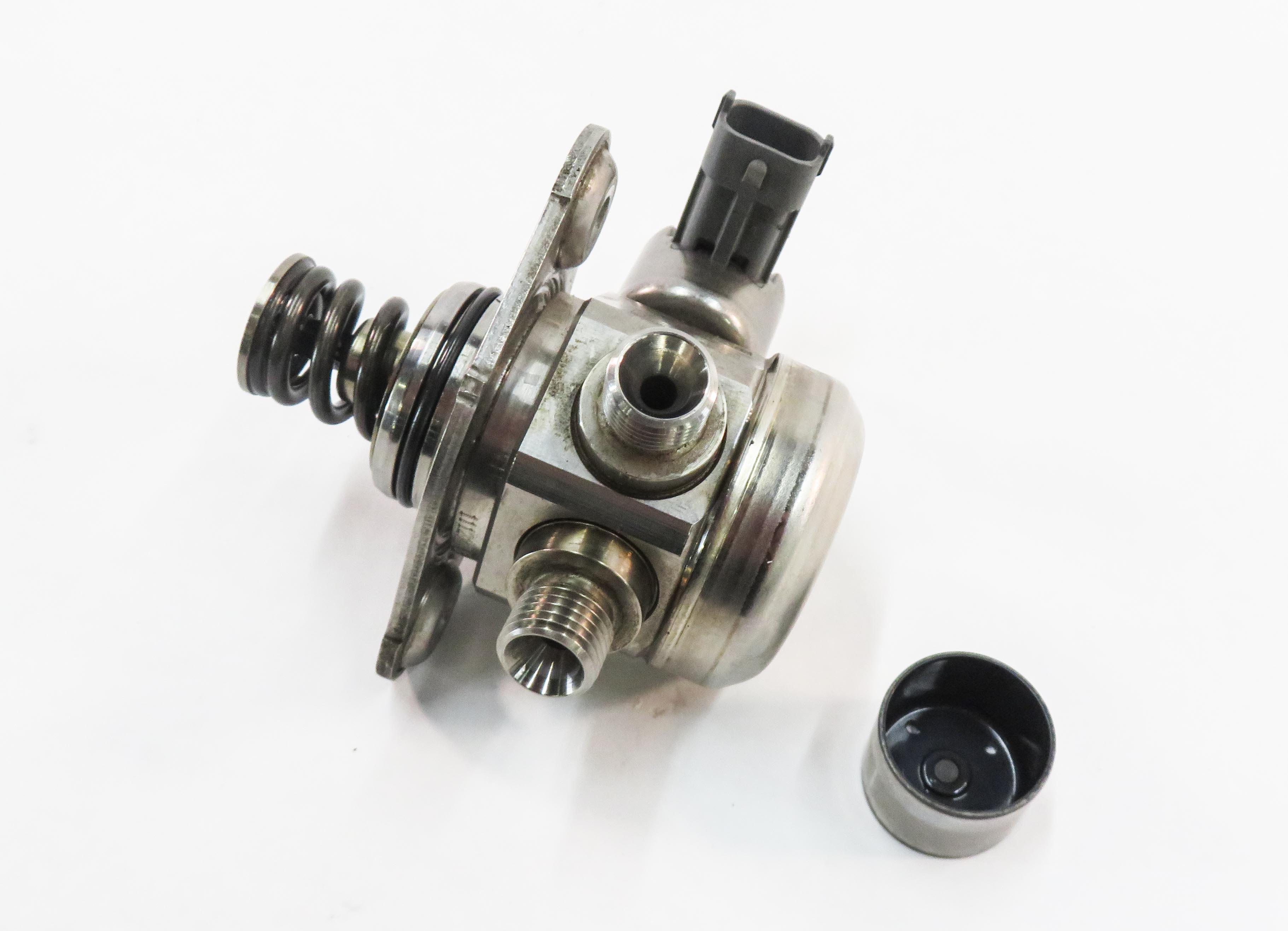 10-17 LR4 RANGE ROVER SPORT (L322 L320 L405 L494) 3.0L 5.0L MECHANICAL FUEL PUMP — exact item pictured