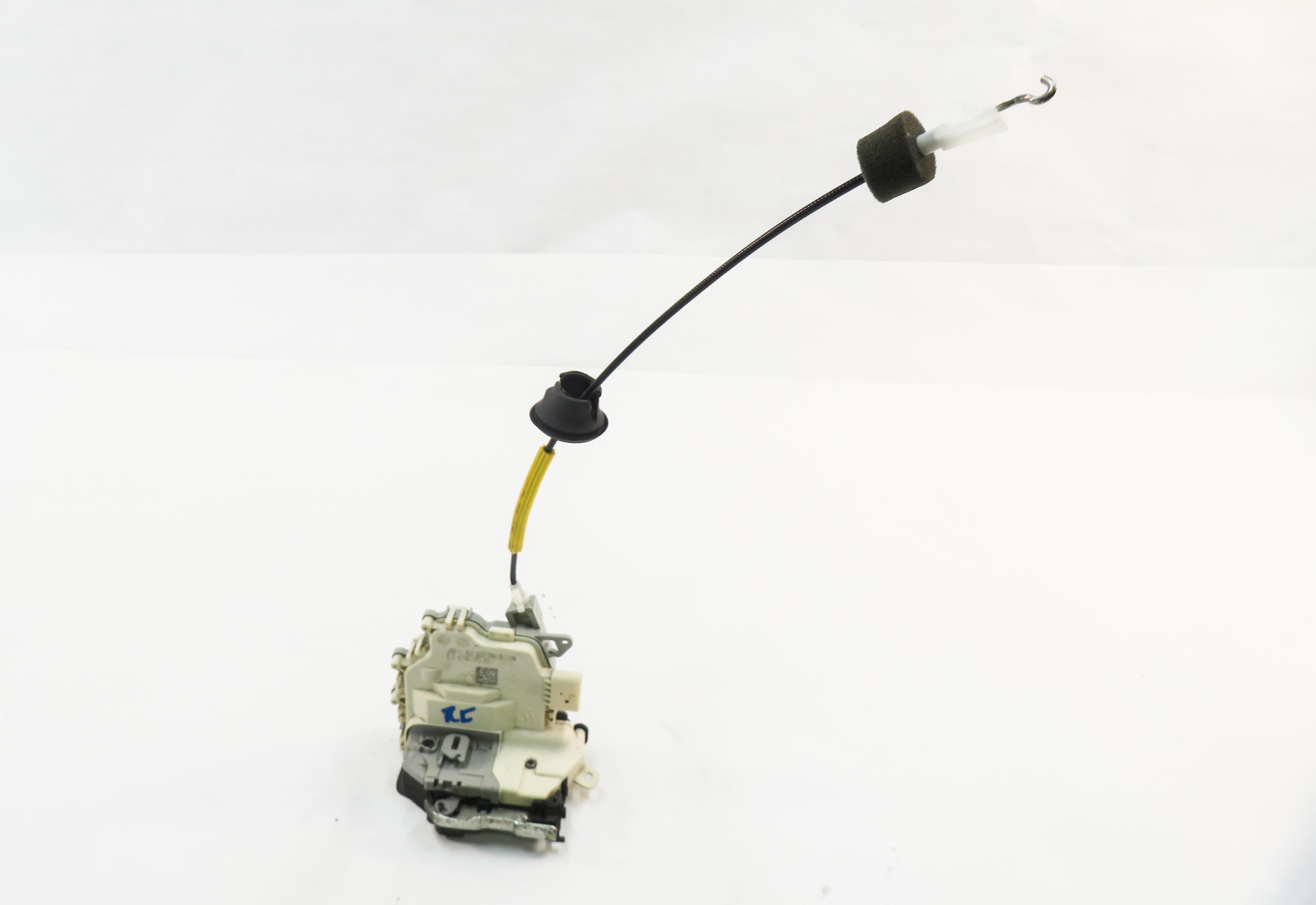 2010-2019 AUDI / PORSCHE A4 S4 A5 S5 A6 Q3 Q5 Q7 TT 911 - RIGHT FRONT DOOR LATCH — exact item pictured