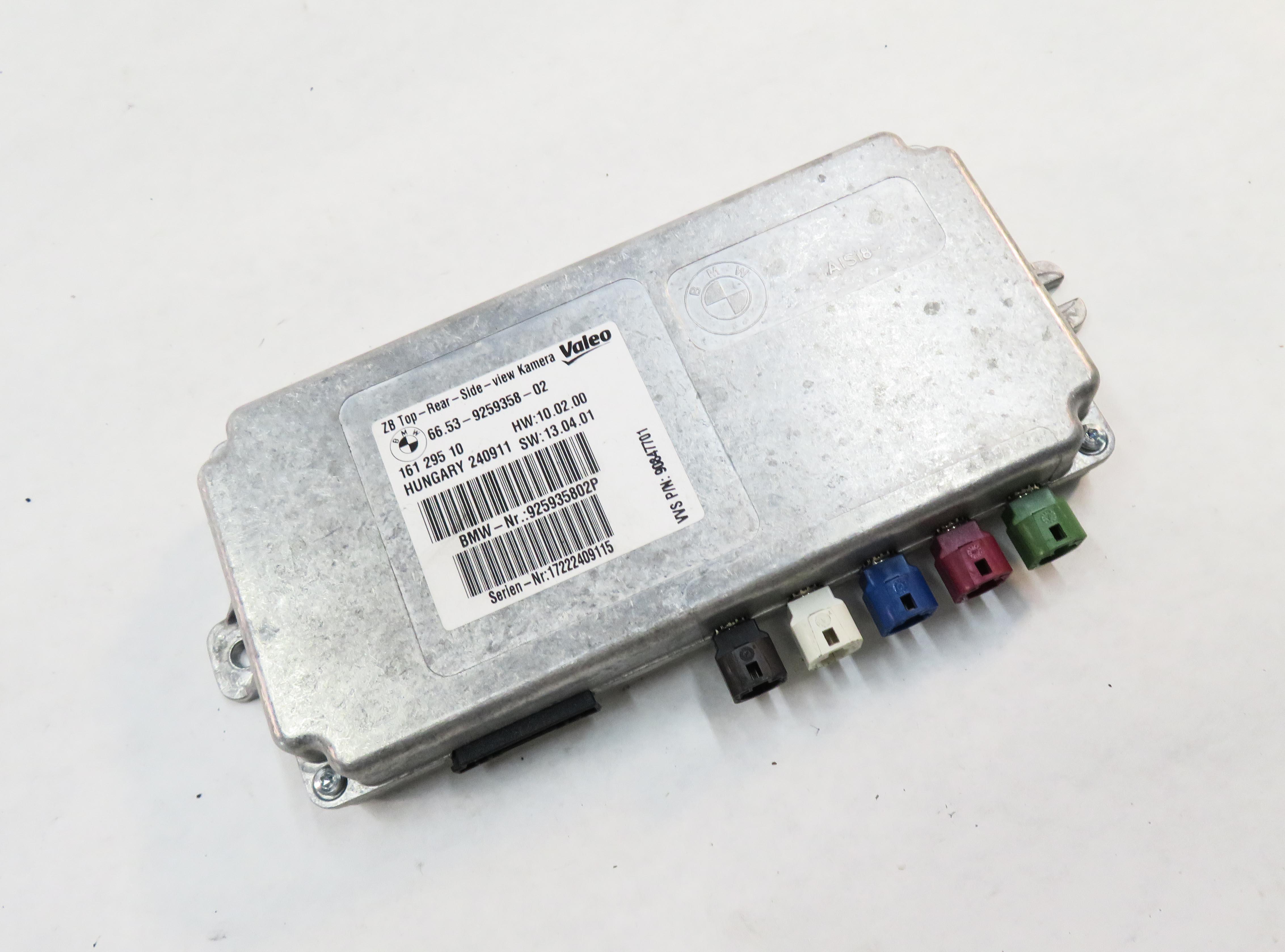 10-17 BMW 328i 330i 335i 528i 535i 550i 650i 750i 760i - SURROUND CAMERA MODULE — exact item pictured