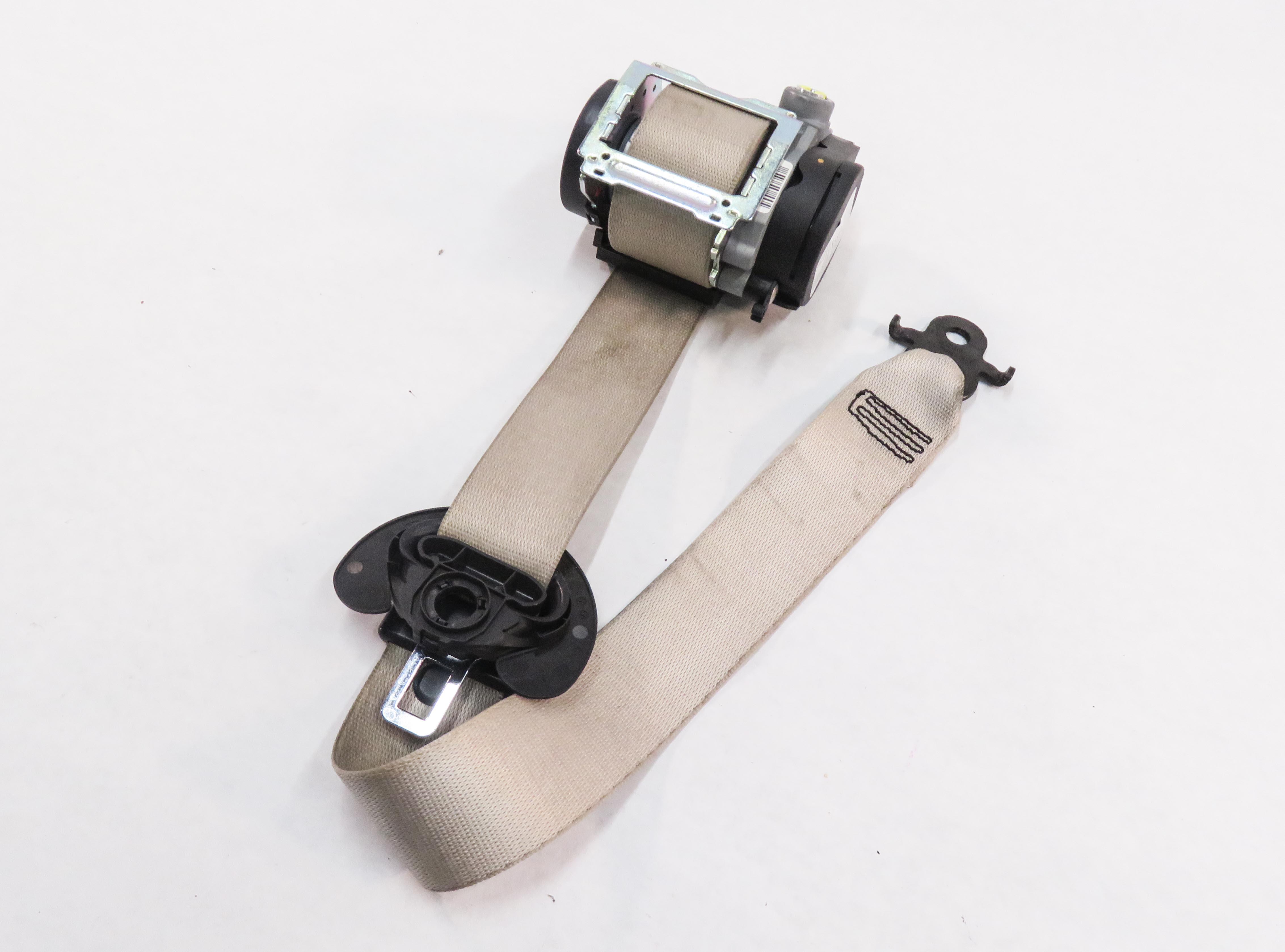 2012 BMW 528i 535i 550i M5 (F10) RIGHT FRONT SEATBELT RETRACTOR (OYSTER) — exact item pictured